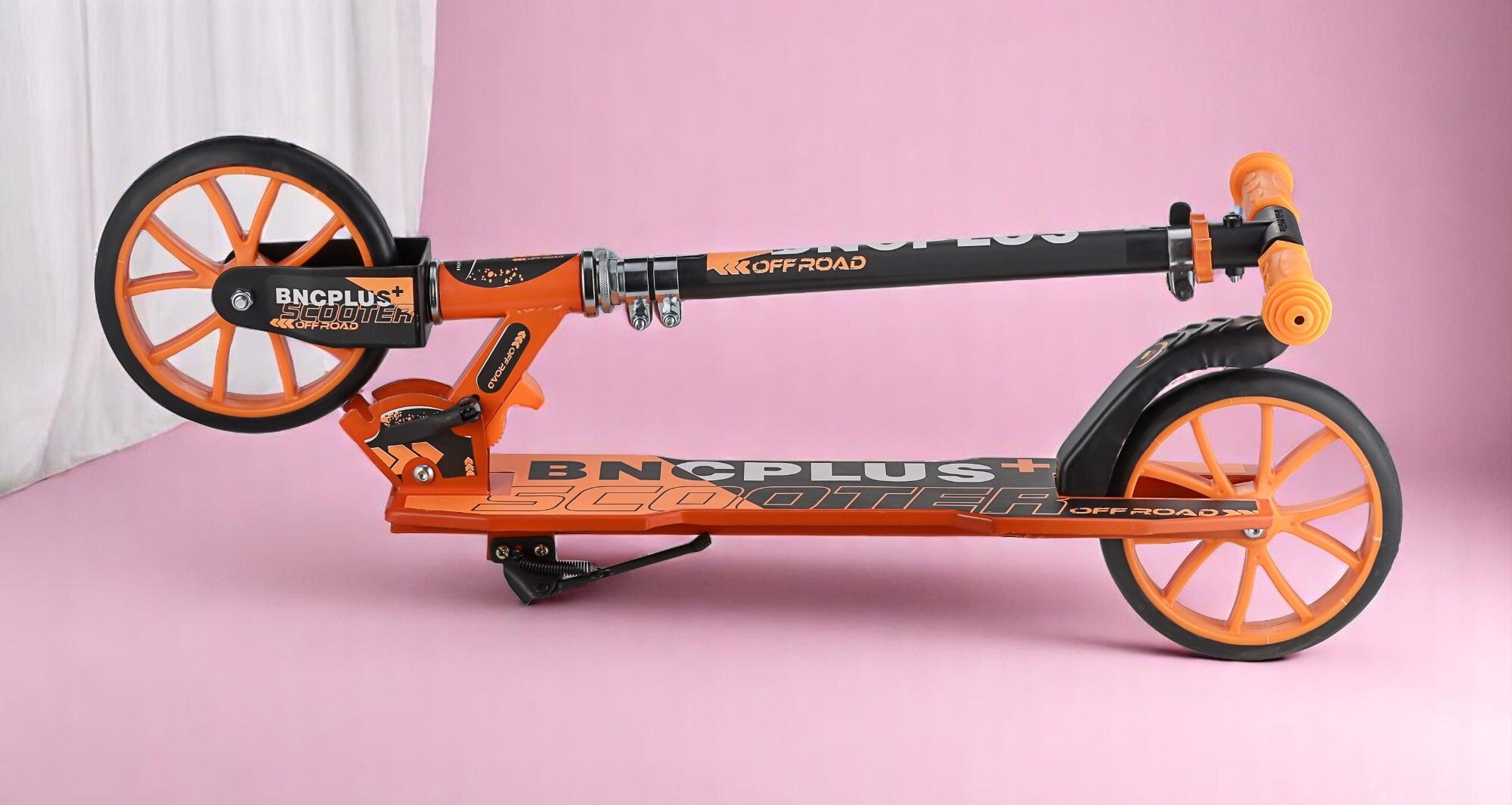 Stylish & Sturdy BNCPLUS Kick Scooter–Height Adjustable, Perfect for Outdoor Fun