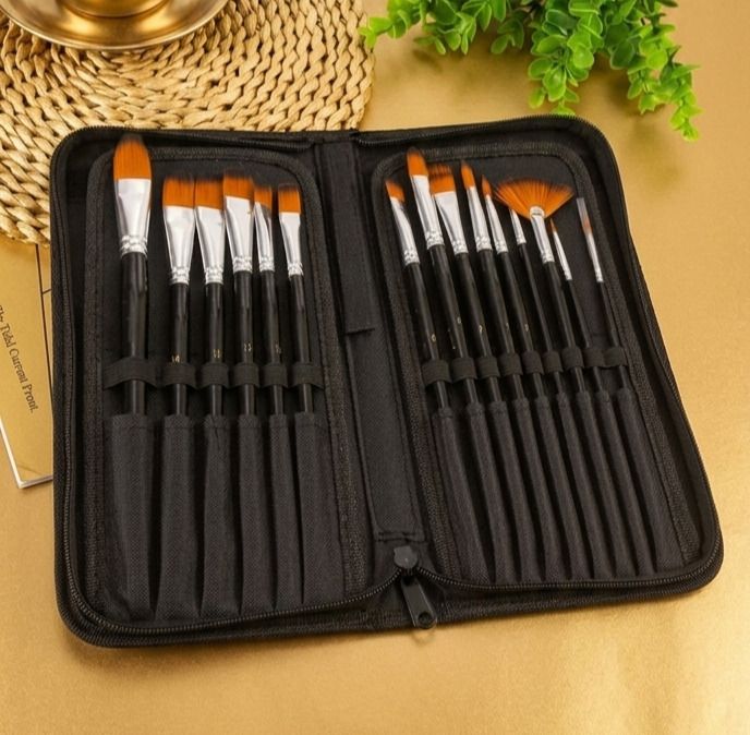 12 Pcs/Set Arts Brush Wood Handle Durable Smooth Nylon Hair Oil Painting Watercolor Paint Artist Brush-image-47