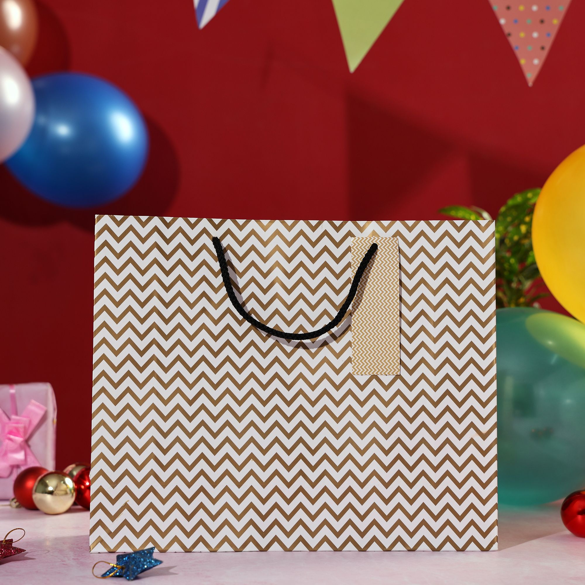 vartanu Printed Party Bag-picture-14