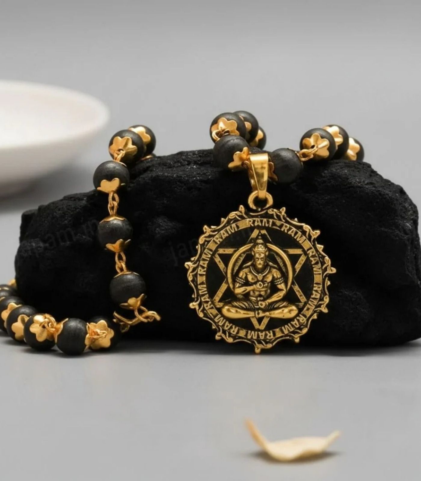 vibesle Karungali Malai with Gold-Plated Caps & Hanuman Yantra Pendant Beads Wood-picture-11