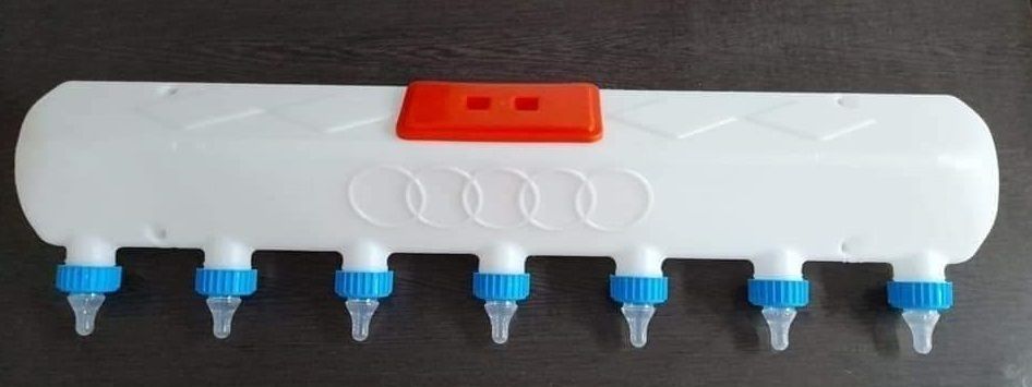 Piglet Milk Feeder box 8 litter capacity 8 sillcon nipple Pet Food Dispenser-image-26