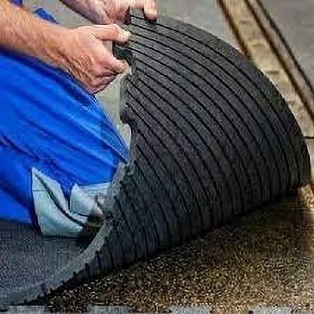 Cow Mat | Color-Black | 6(ft) x 4 (ft) x 17(mm) 4XL Pet Bed (black) Cow, Dog, Hamster, Guinea Pig, Miniature Pig Pet Mat