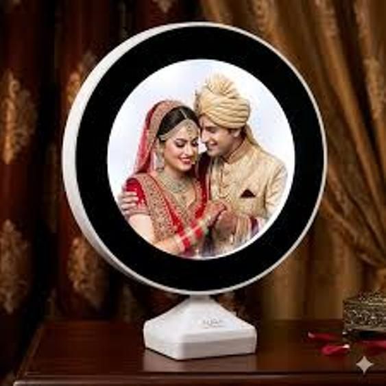 MagMirr01 8 inch Light Photo Frame-image-1