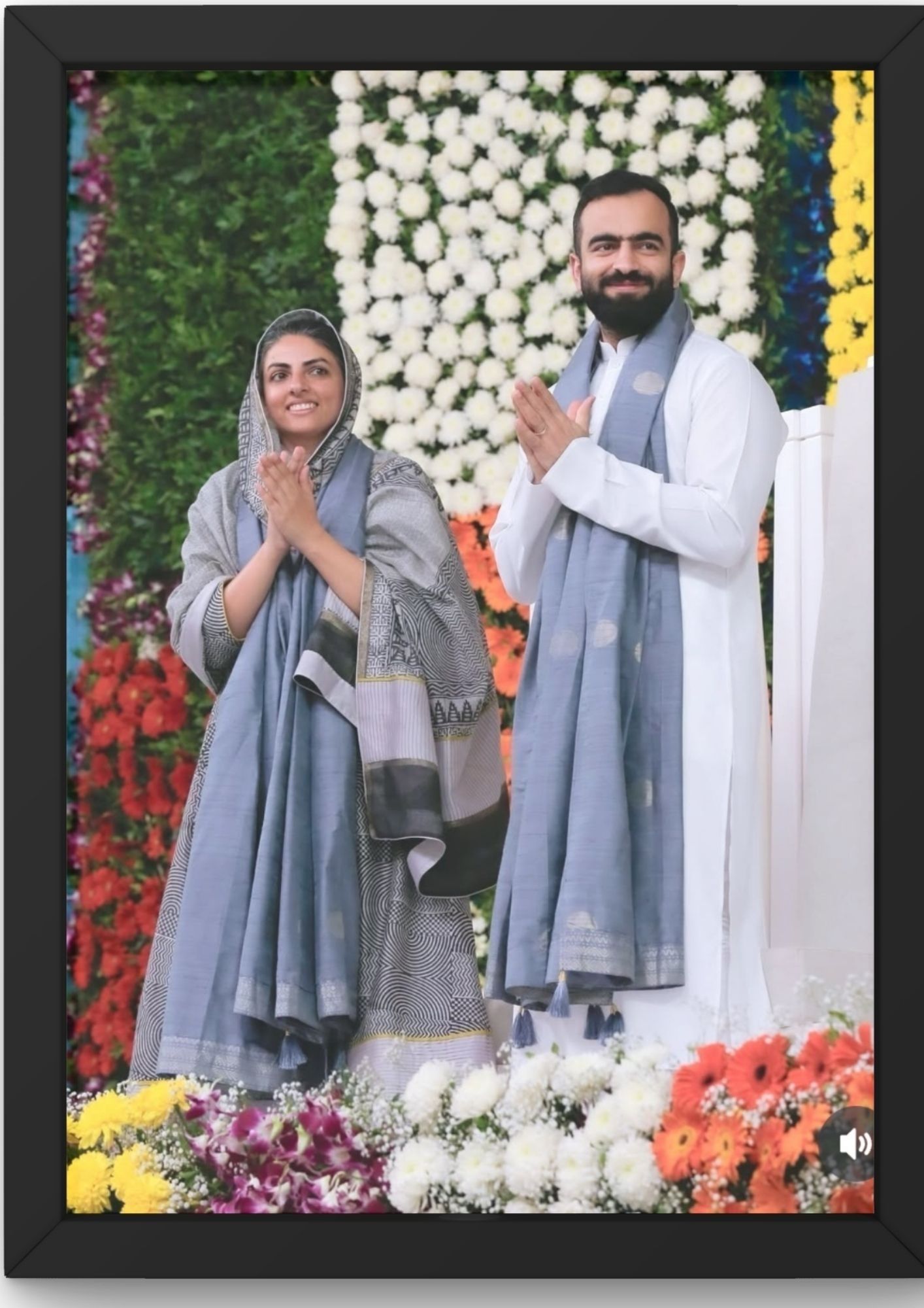 Satguru mata sudiksha ji maharaj with Rajpita ji photo Frame 12 inch Reprint-image-20