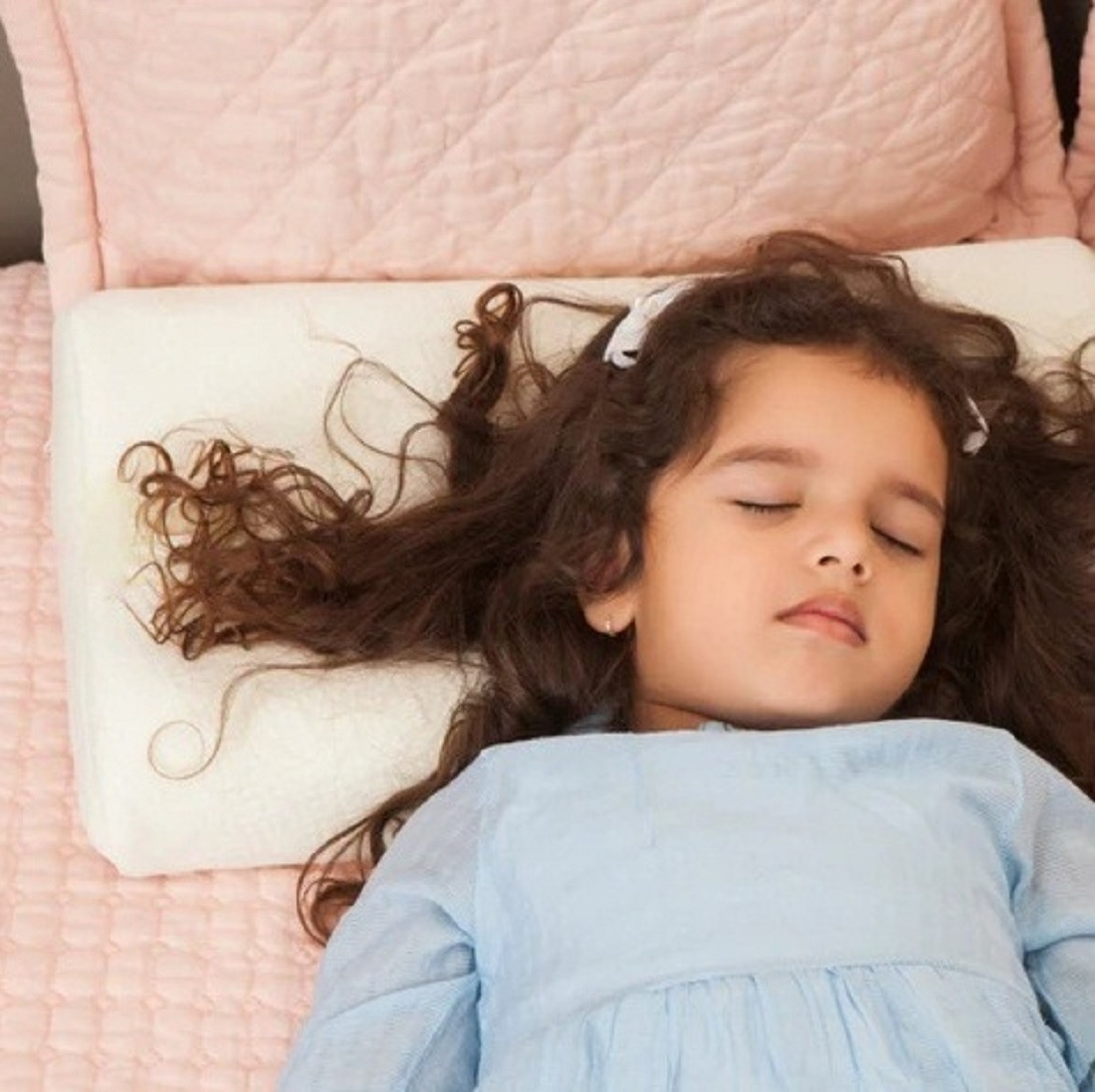 araami Junior Size Memory Foam Soft Baby Pillow for Kids for Extra Neck Support Memory Foam Solid Sleeping Pillow Pack of 1 image 1