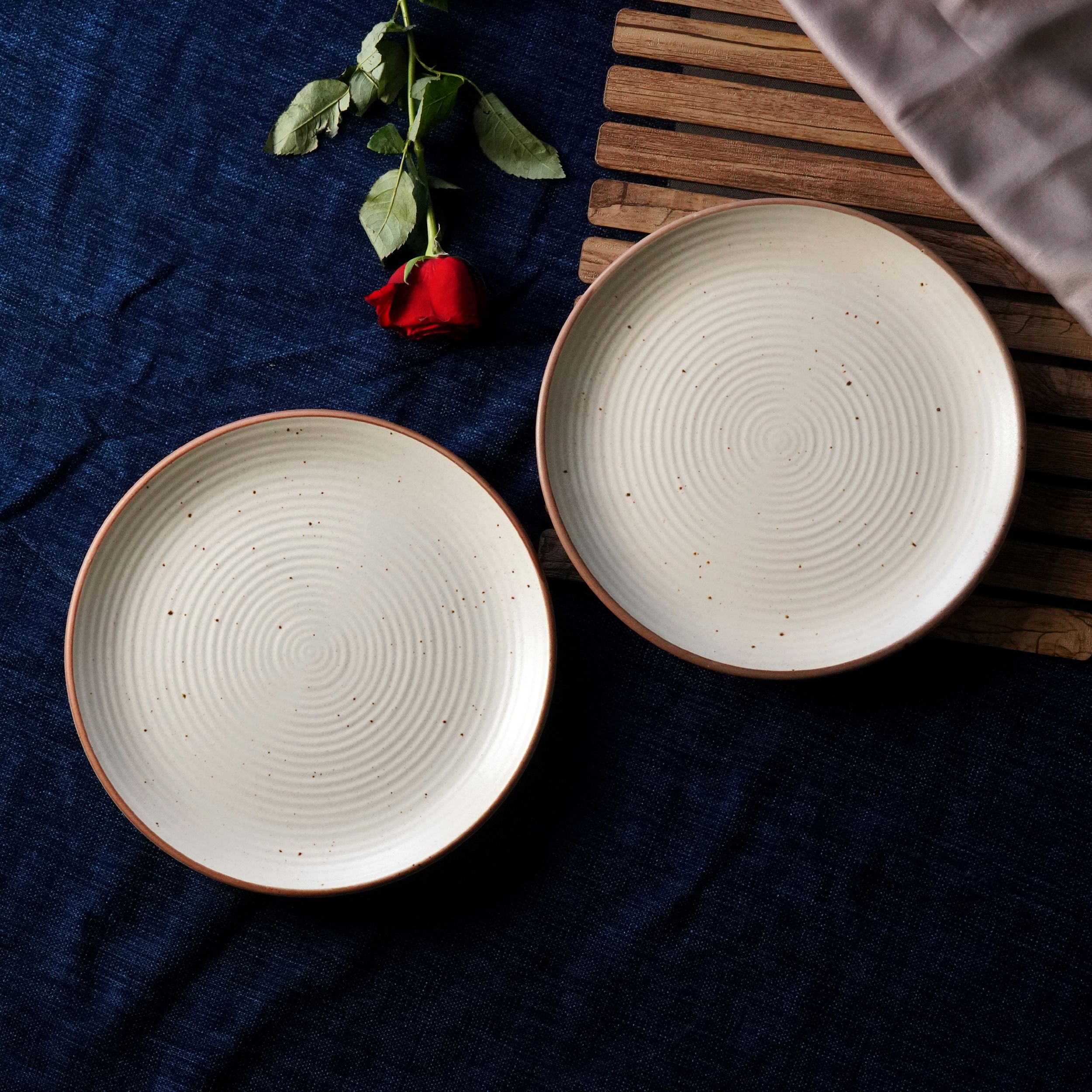White Matte Ribbed Stoneware Quarter Plates, 7 Inch, Set of 2 Dinner Plate-image-49