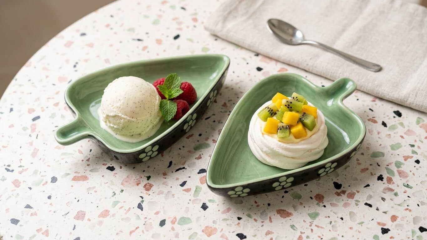 Ceramic Leaf Shaped Dessert Bowl for Ice Cream, Snacks & Dry Fruits Sizzler Tray-image-41