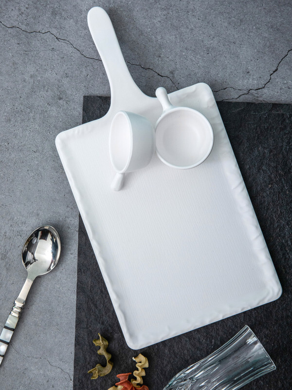 servewell Rectangular Matte Handle Platter and Rnd Scoop Set - White Sizzler Tray image 1