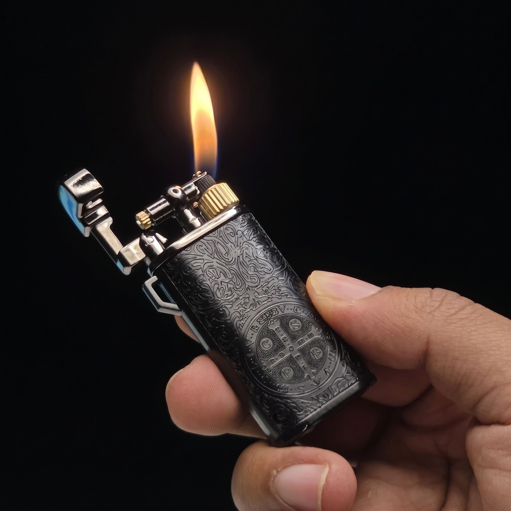 Premium Vintage Silver Lighter -Antique European Art Pocket Lighter-image-4