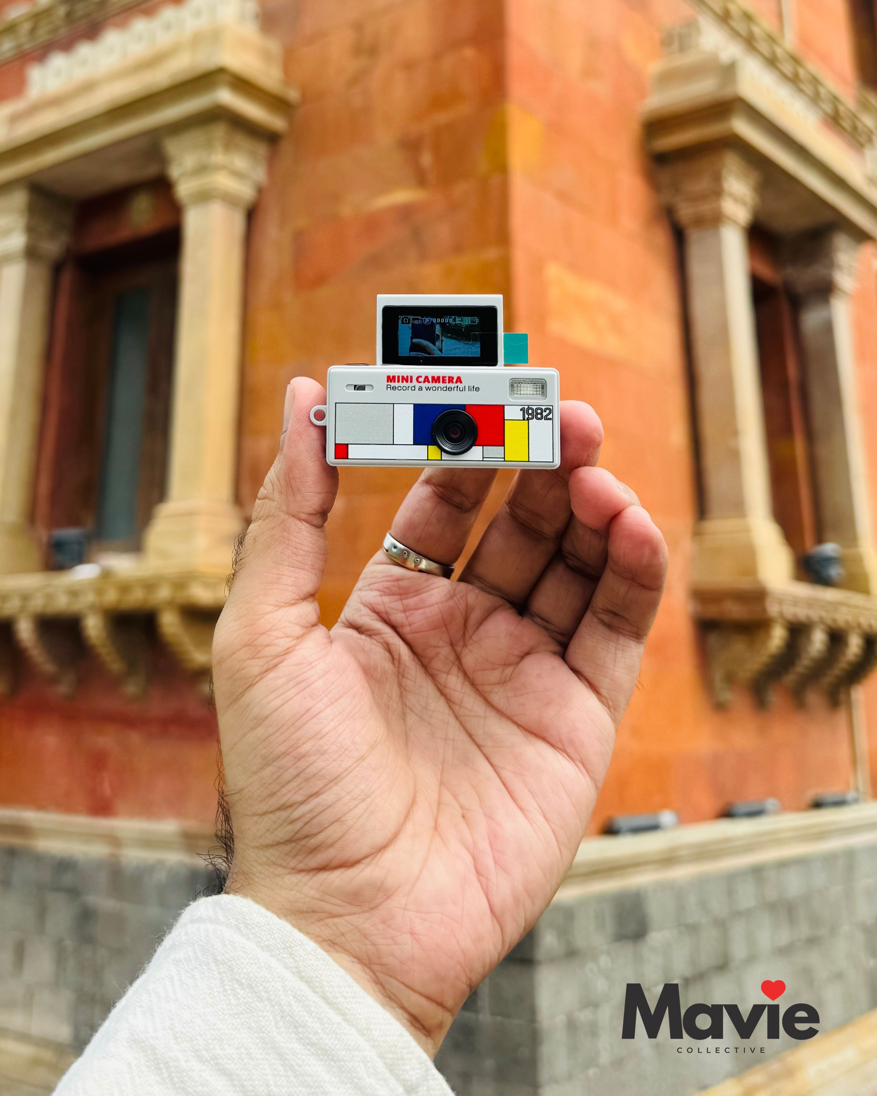 maviecollective Rewind Mini Digital Camera | Pocket Camera with Flip Screen & 1080P HD Retro Camera-image-35
