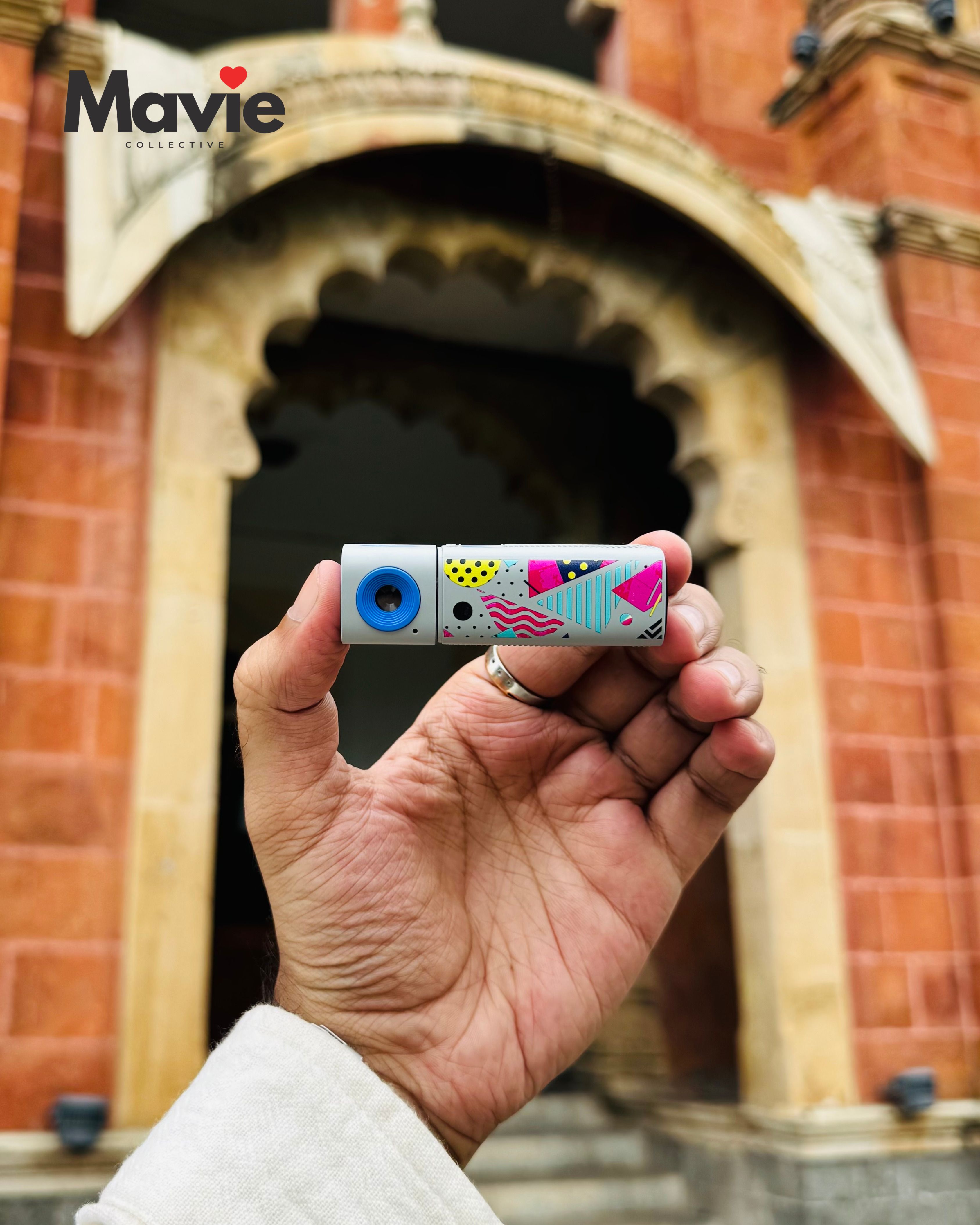 maviecollective Classic Retro Mini Thumb Pocket Digital Camera | 2K Camera with 230° Rotatable Lens-picture-17