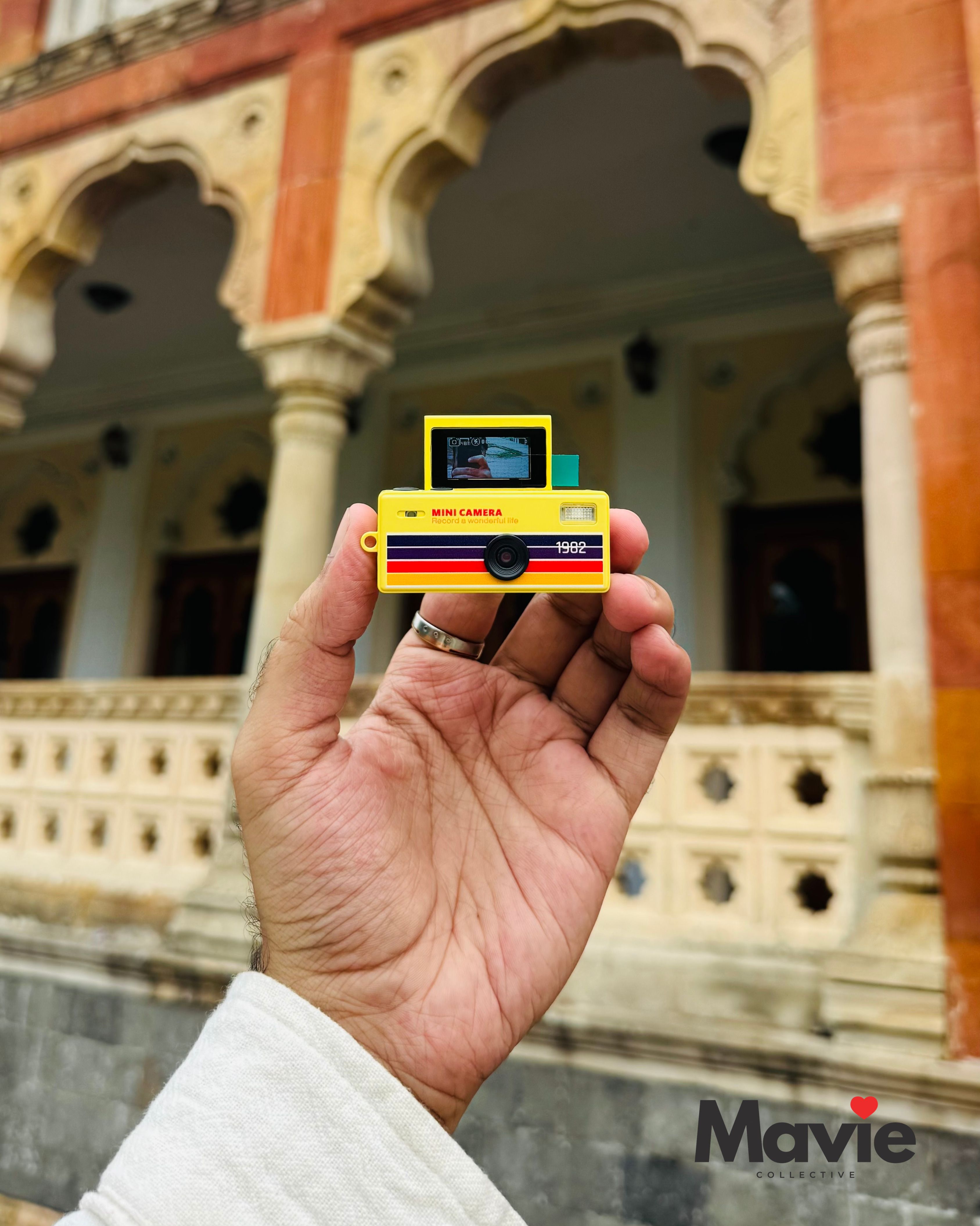 maviecollective Rewind Mini Digital Camera | Pocket Camera with Flip Screen & 1080P HD Retro Camera-image-14