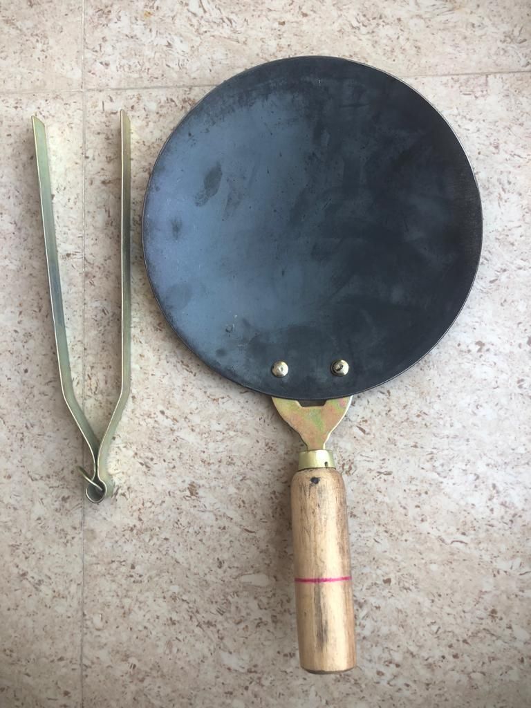 Yash Collection iron tawa with Chamita set Tawa 8.5 cm diameter-image-9