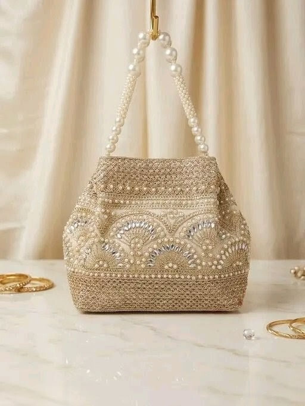 Women White Wristlet