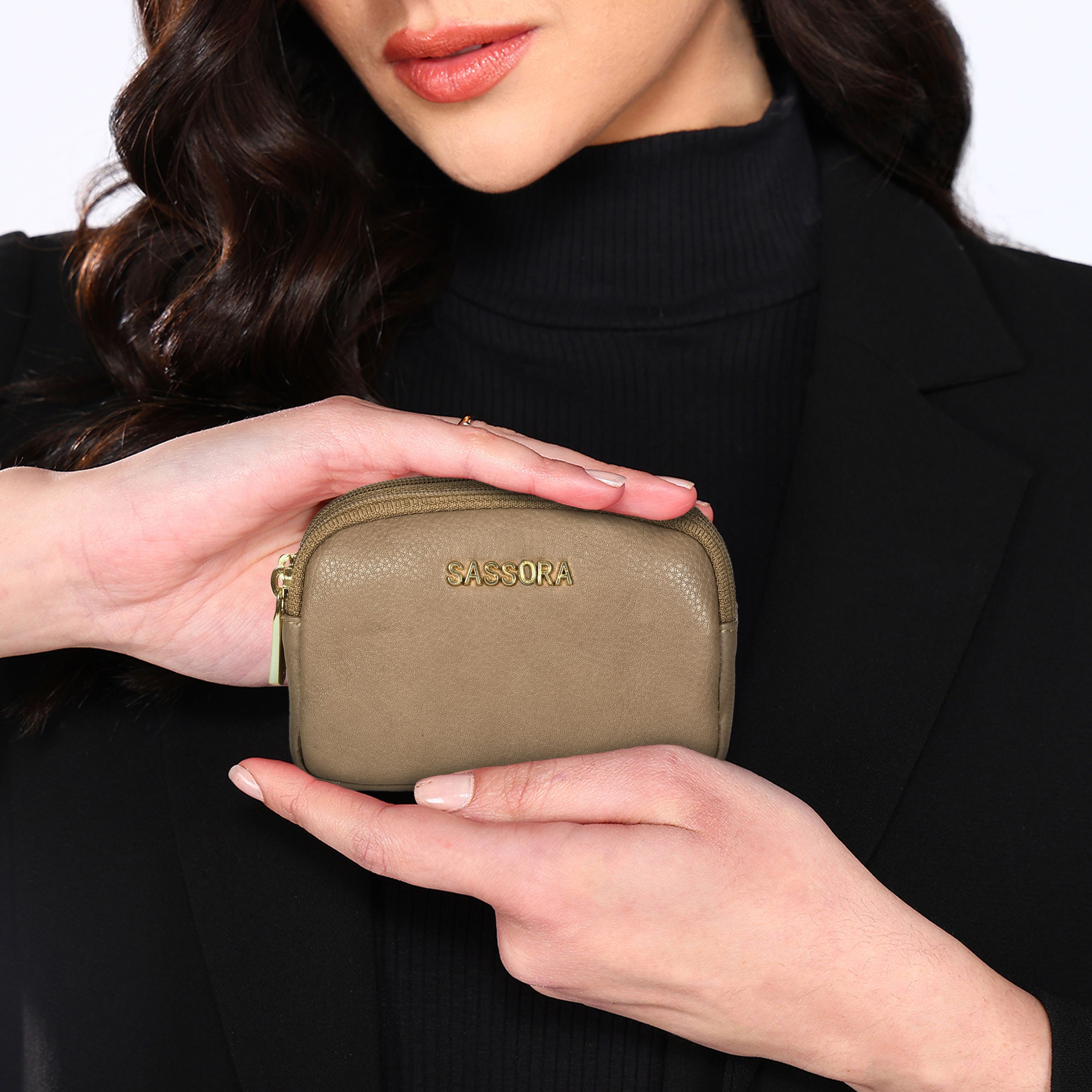 sassora Women Beige Coin Purse-picture-12