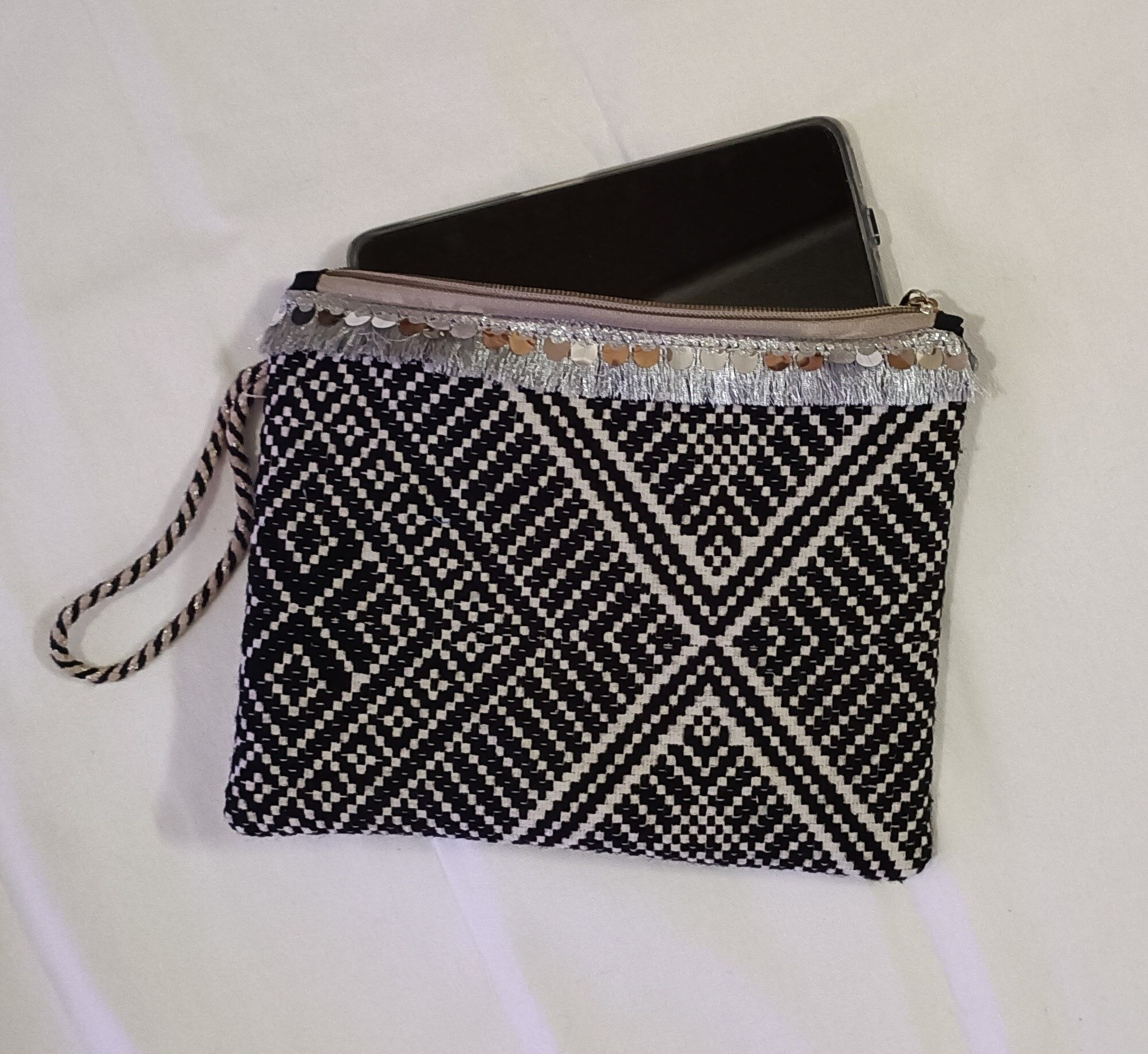 Women Black Wristlet