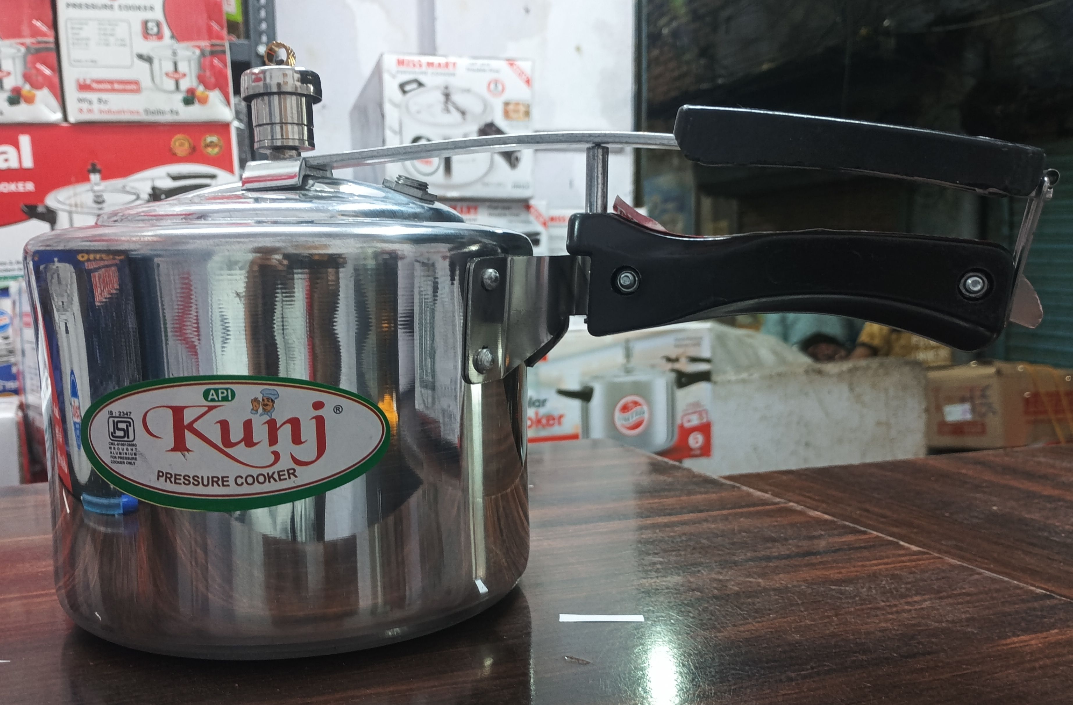 INNER LID TYPE 3 L Induction Bottom Pressure Cooker-image-22