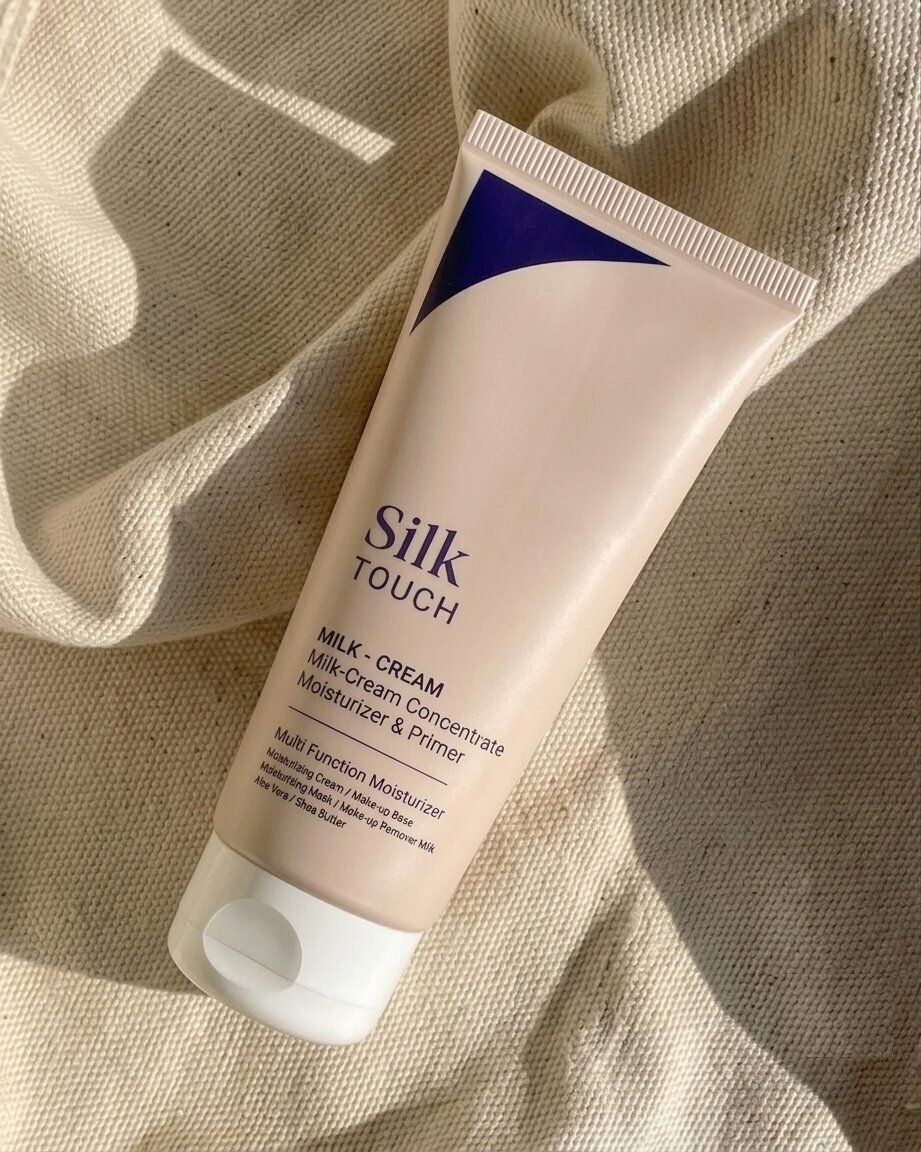 Milk Cream Primer Moisturizer Keeps Skin Smooth Fresh and Perfectly Hydrated Primer - 60 g-image-2