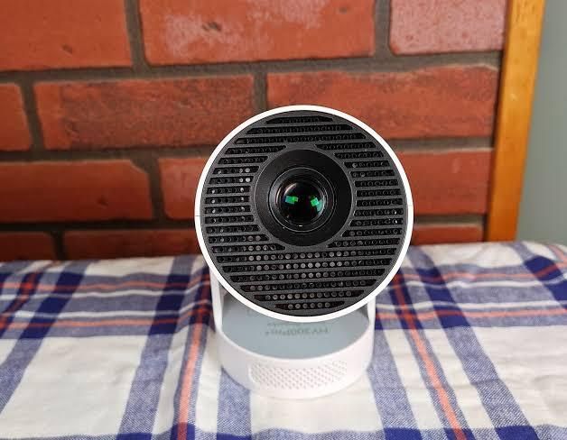 IMMUTABLE 4K Android Smart Projector Full HD 1080 YUGFHVU21 (2200 lm / Wireless / Remote Controller) Portable Projector-image-46