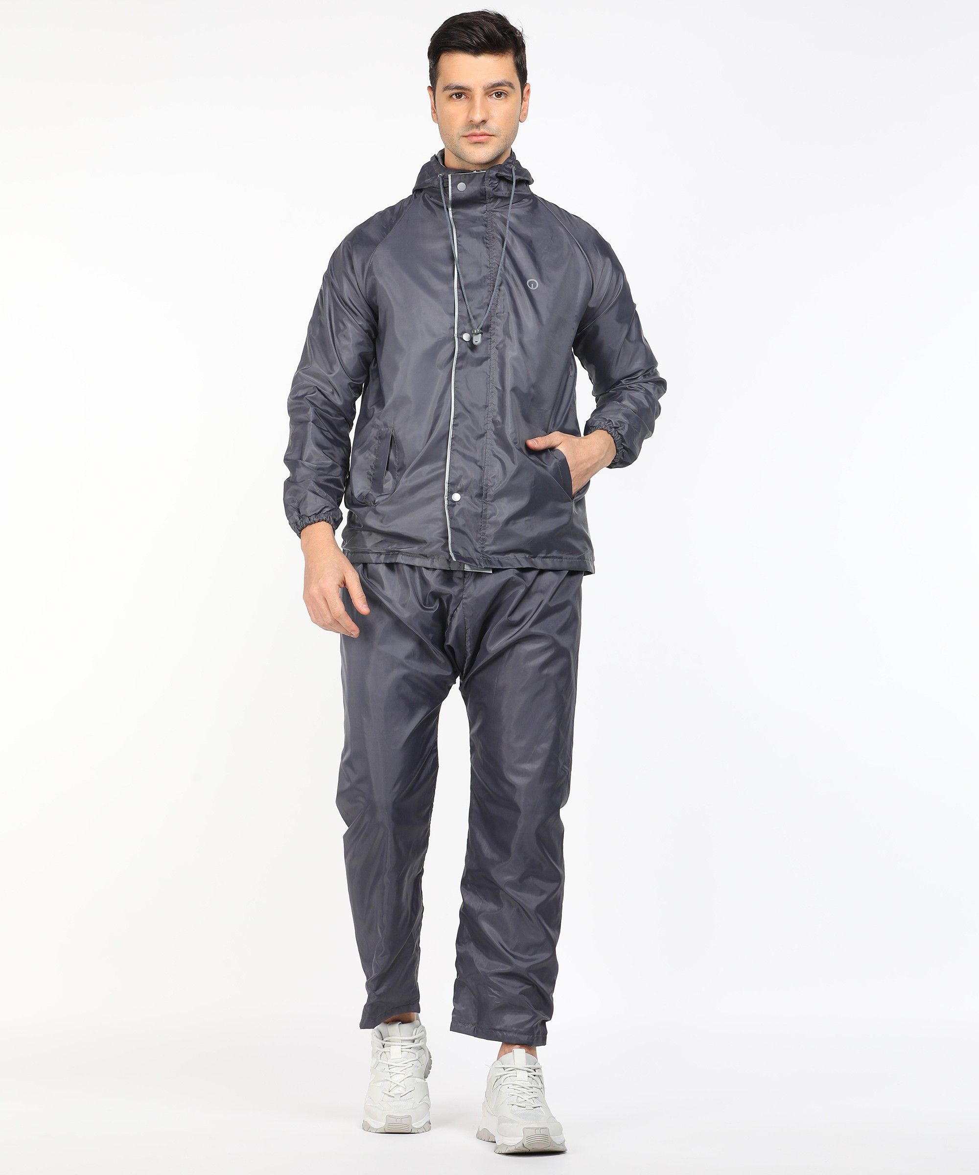 integriti Solid Men Raincoat-picture-11