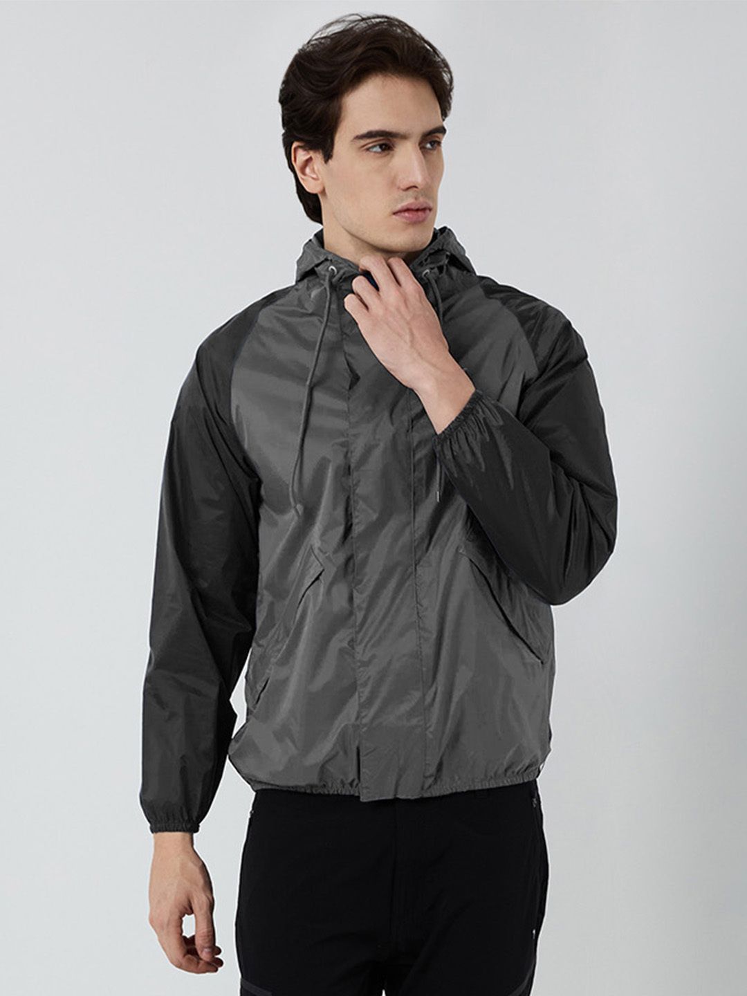 wildcraft Colorblock Men Raincoat-picture-13