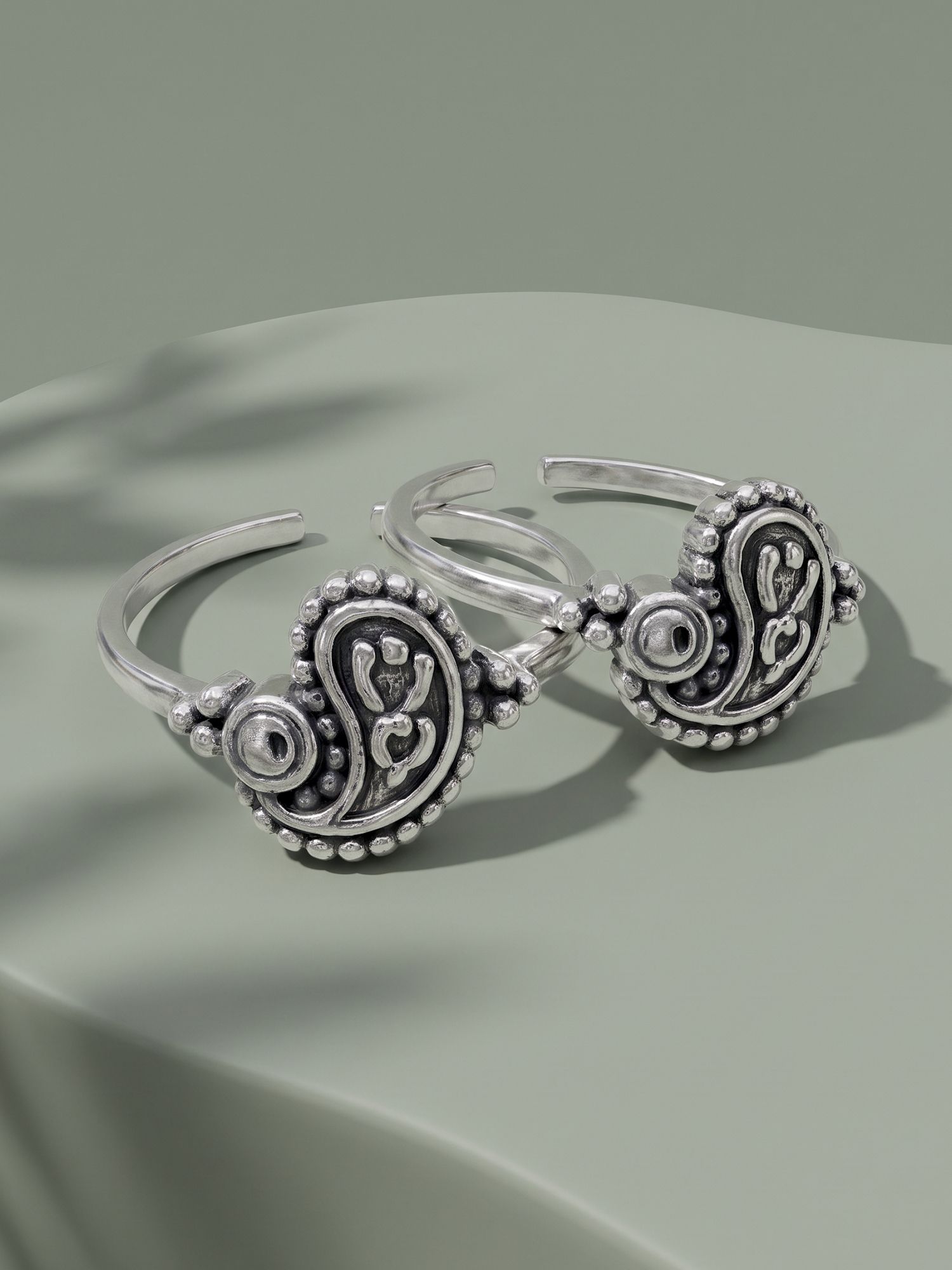 GIVA 925 Oxidise Silver Chaitali Toe Rings Adjustable Sterling Silver Rhodium Plated Toe Ring-picture-11