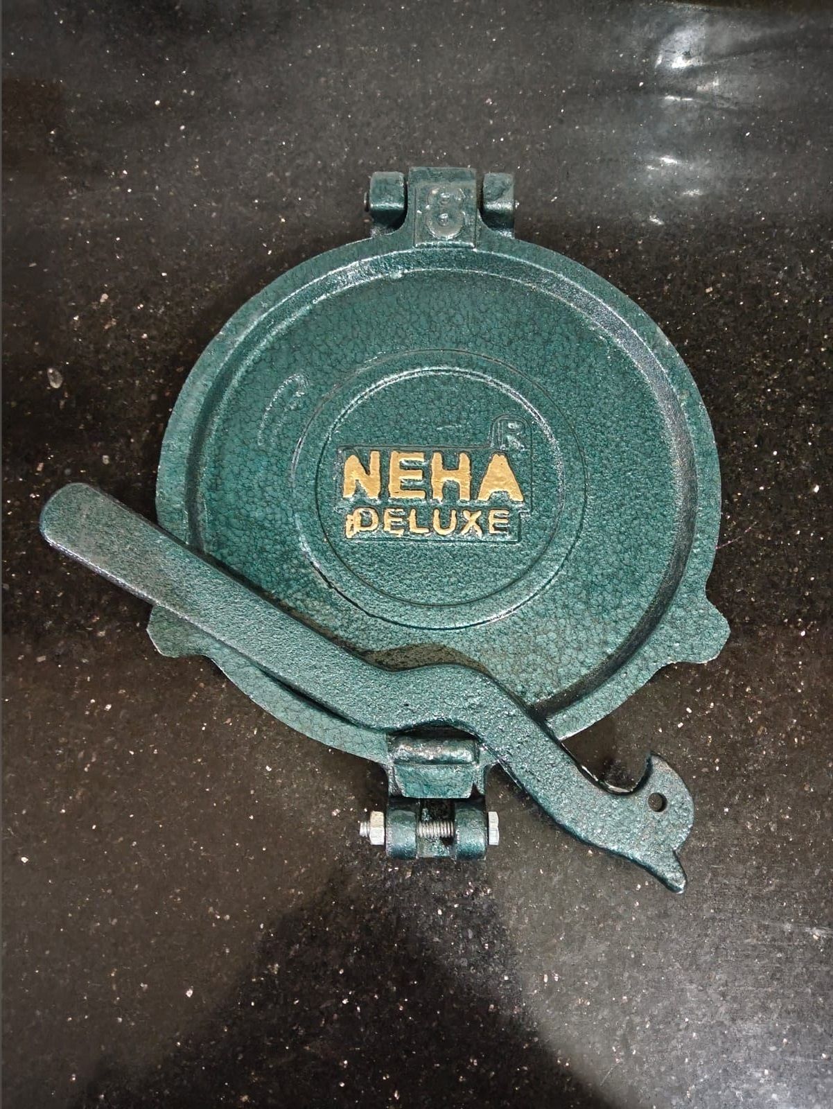 neha 8.5'' Cast Iron Press Heavy Model SS Puri Press Machine with Handle (HRM08-19) Roti and Khakra Maker-picture-49
