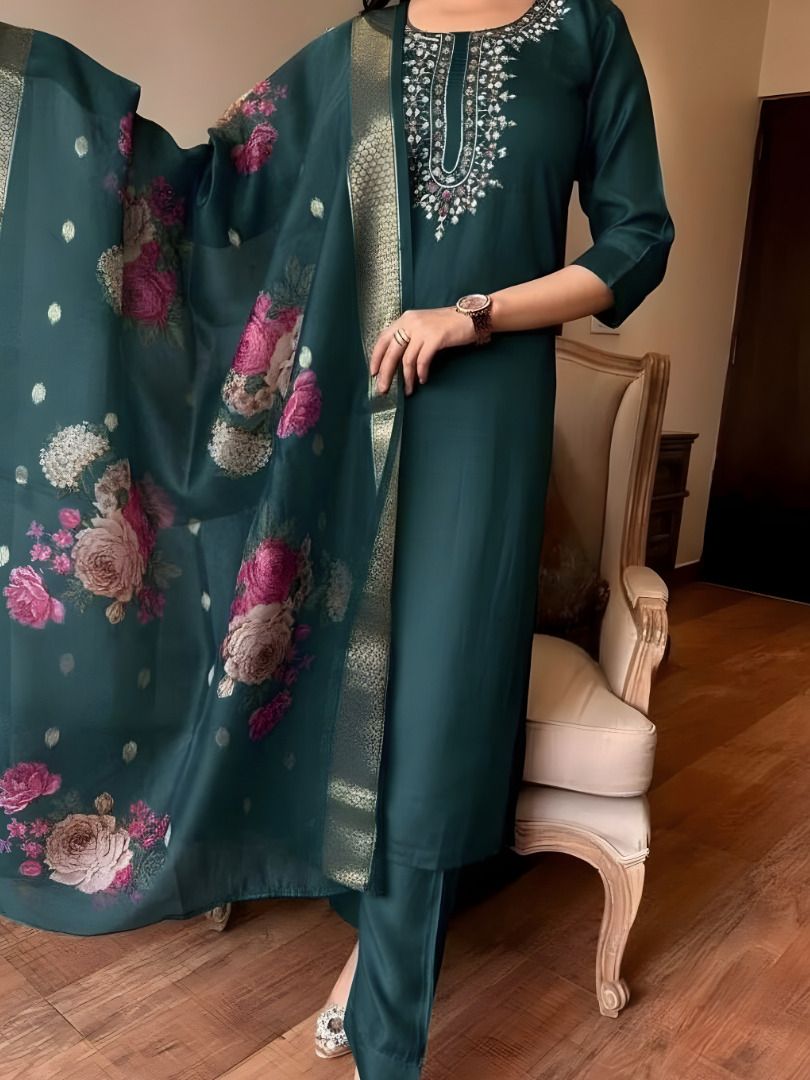 mayra Embroidered Kurta, Trouser/Pant & Dupatta Set-picture-25