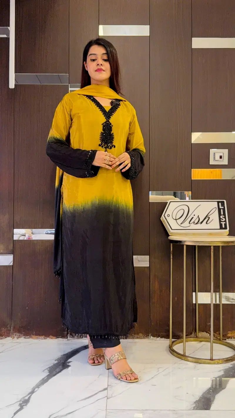Women Viscose Rayon Kurta Pant Dupatta Set-image-23