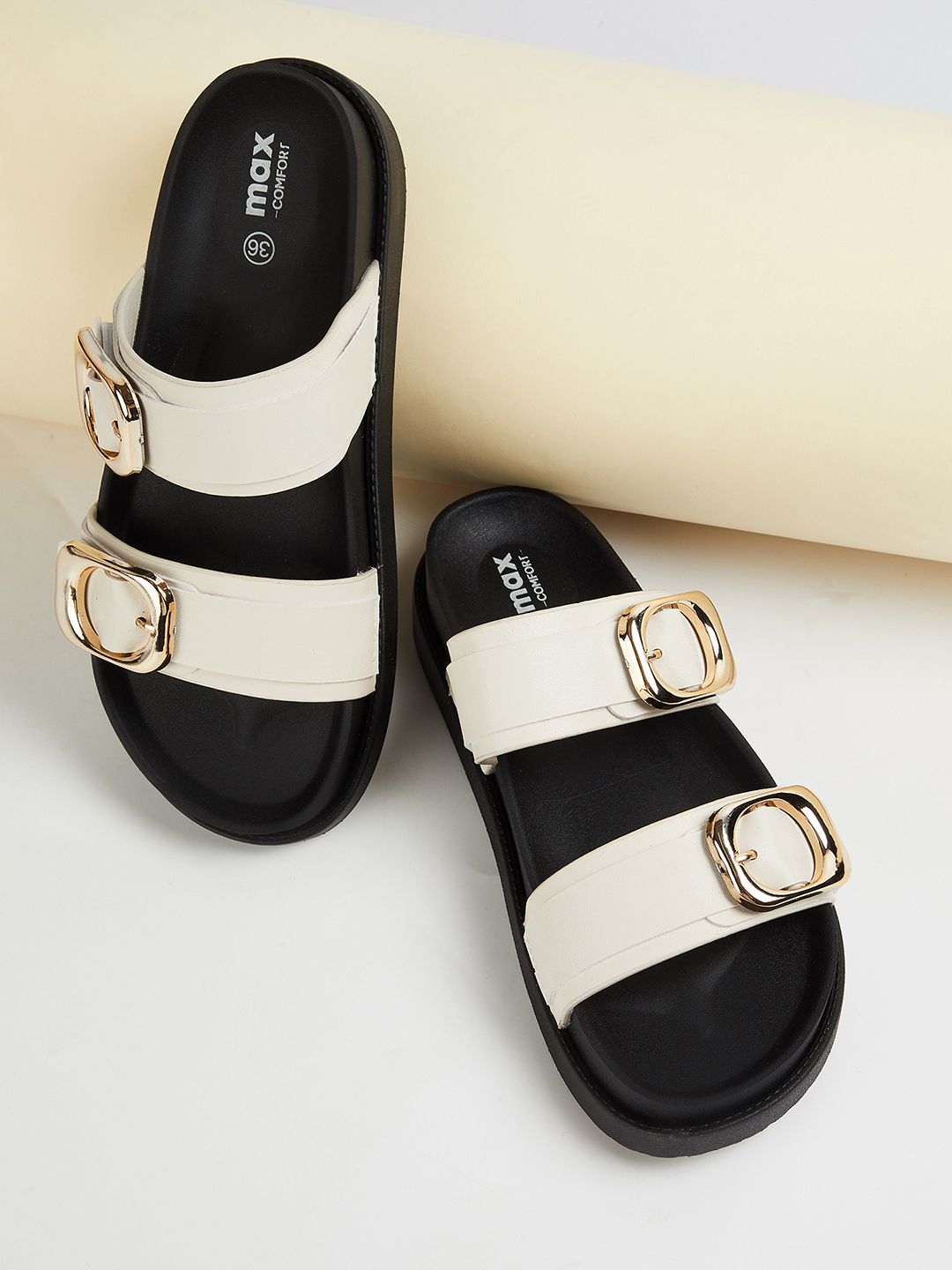 women flats sandal