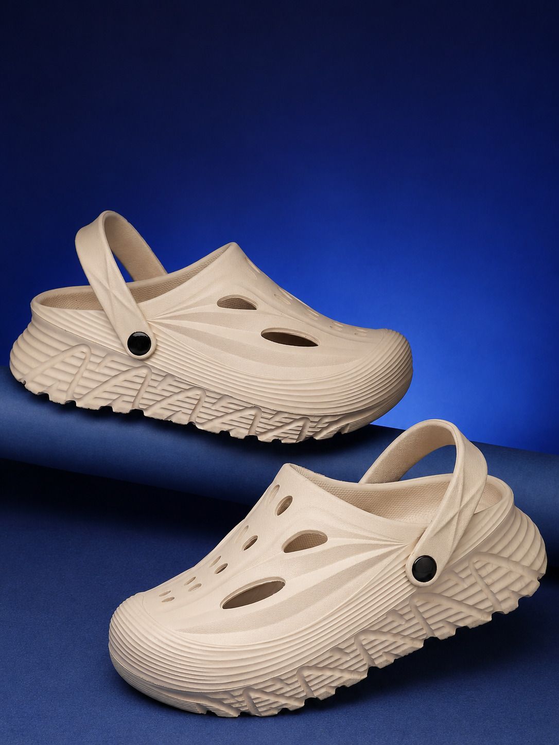 athree Men Clogs Sandal-picture-19