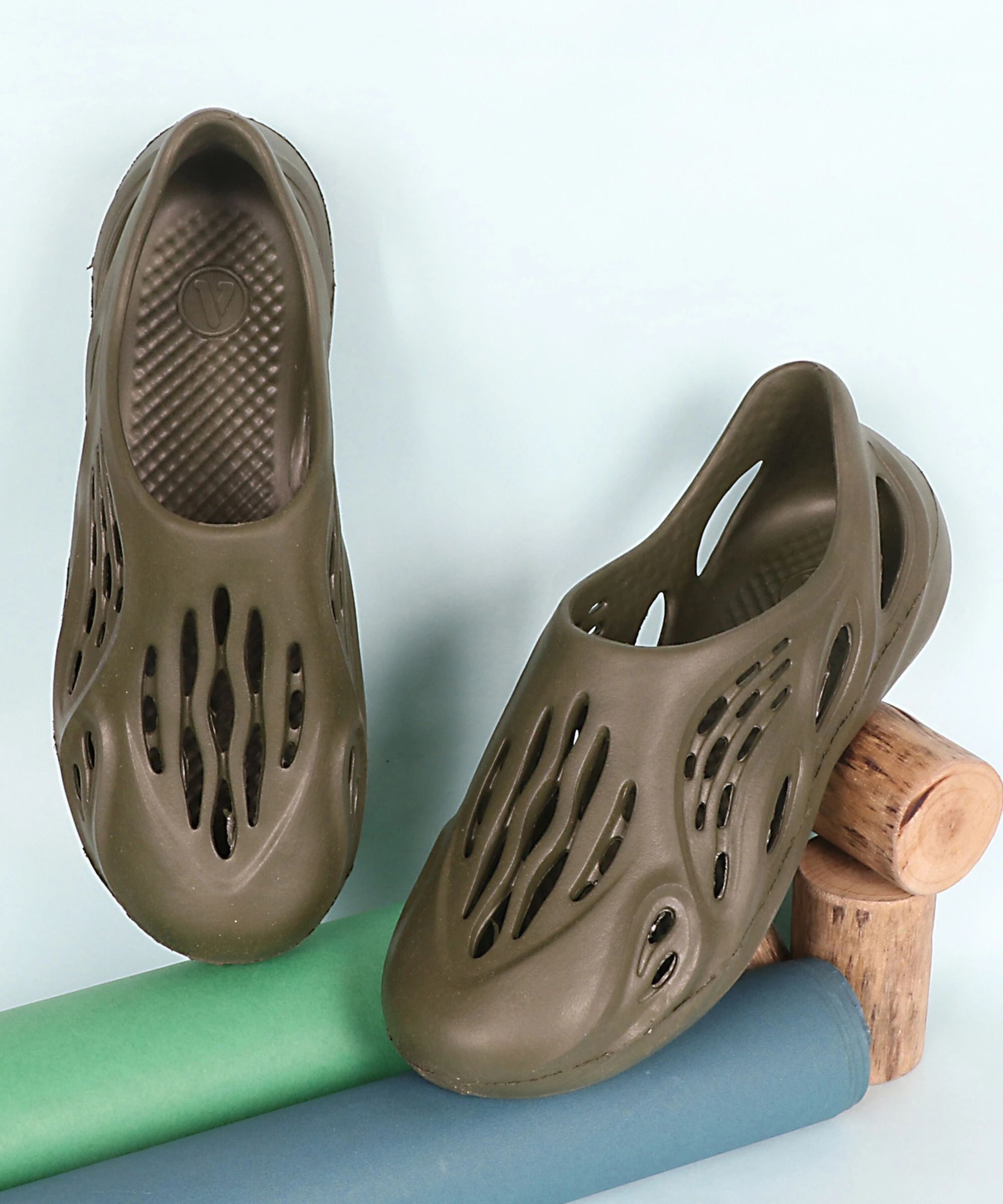 aqualite Men Comfort, Anti-Skid Clogs Sandal-picture-31