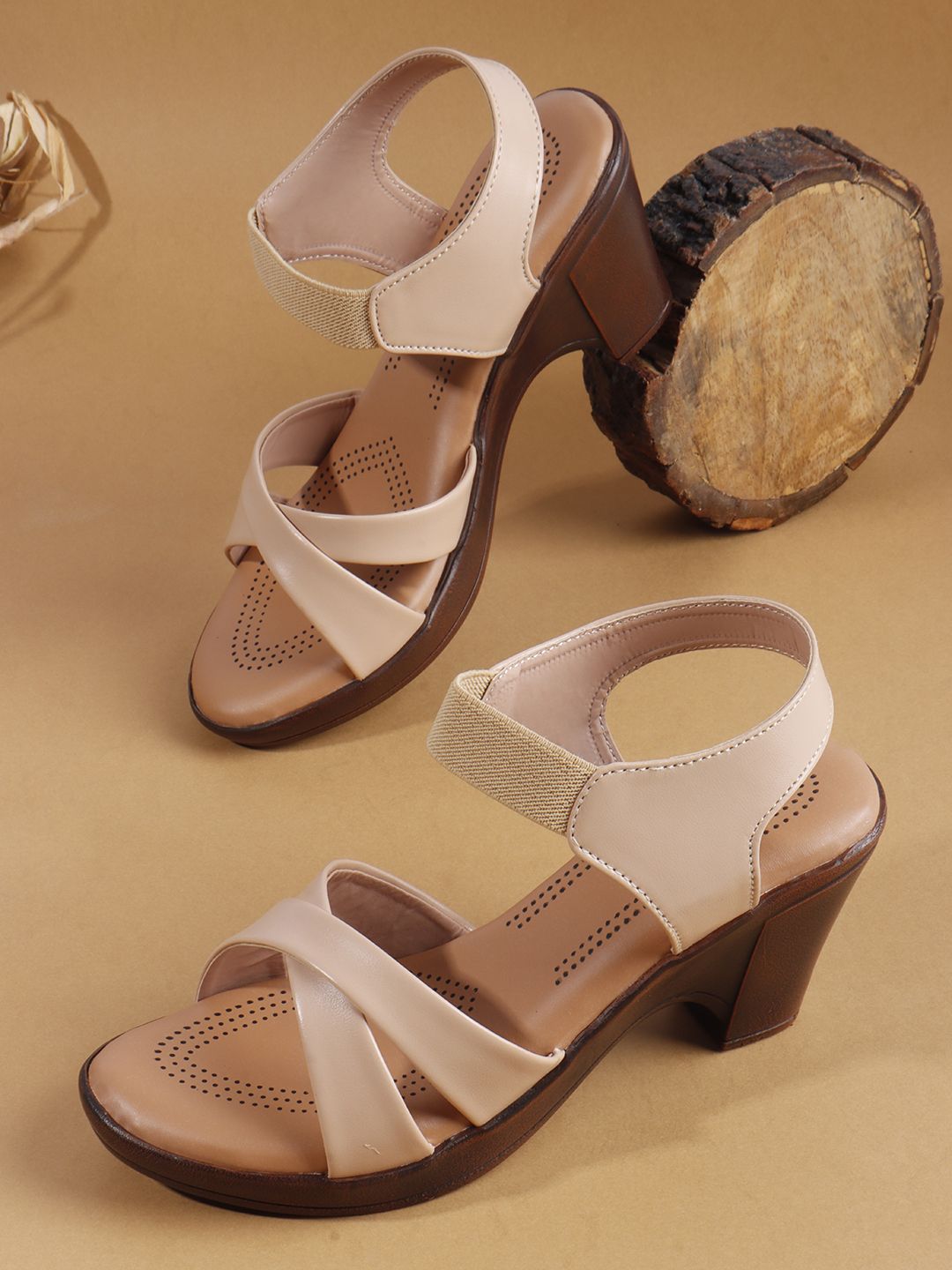 vendoz Women Wedges Sandal-picture-25