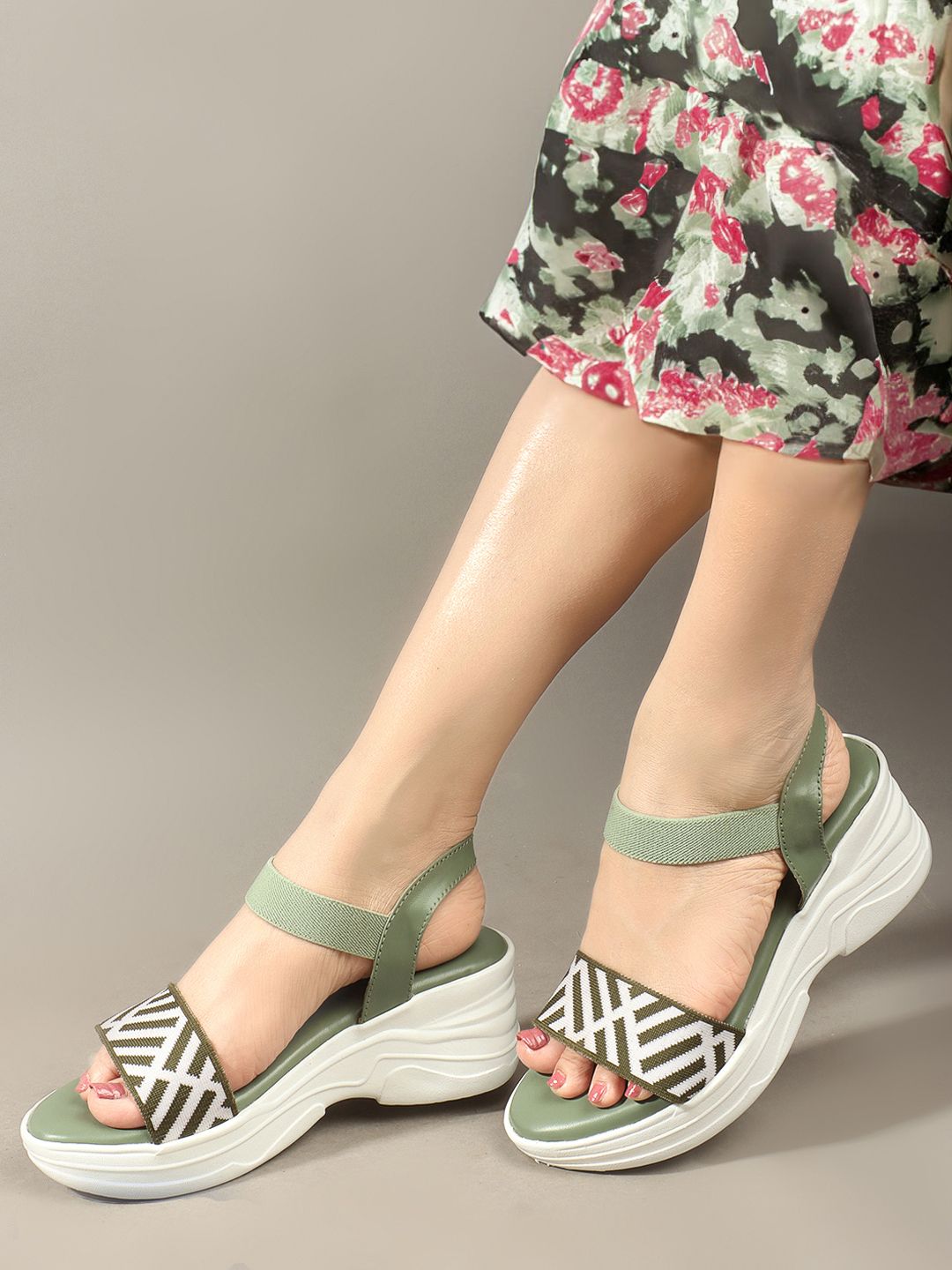 Women Wedges Sandal-image-47