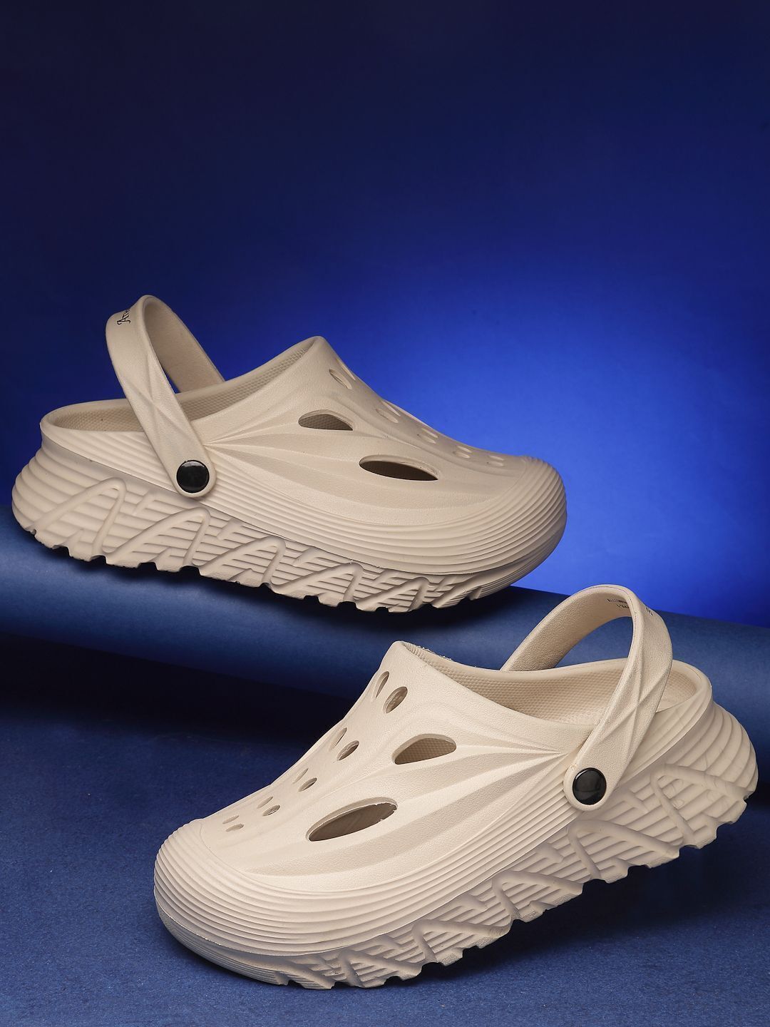 athree Men Clogs Sandal-picture-12