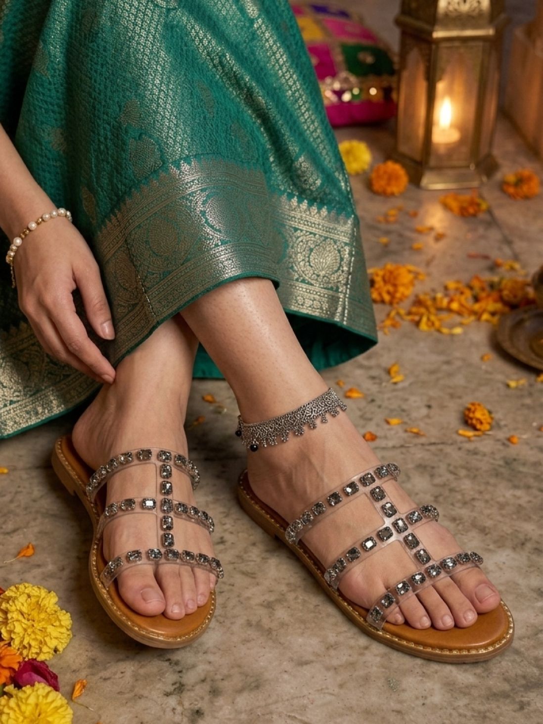 ravis Women Flats Sandal-picture-30