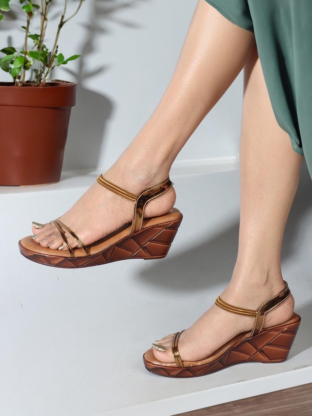 denill Women Wedges Sandal-picture-18