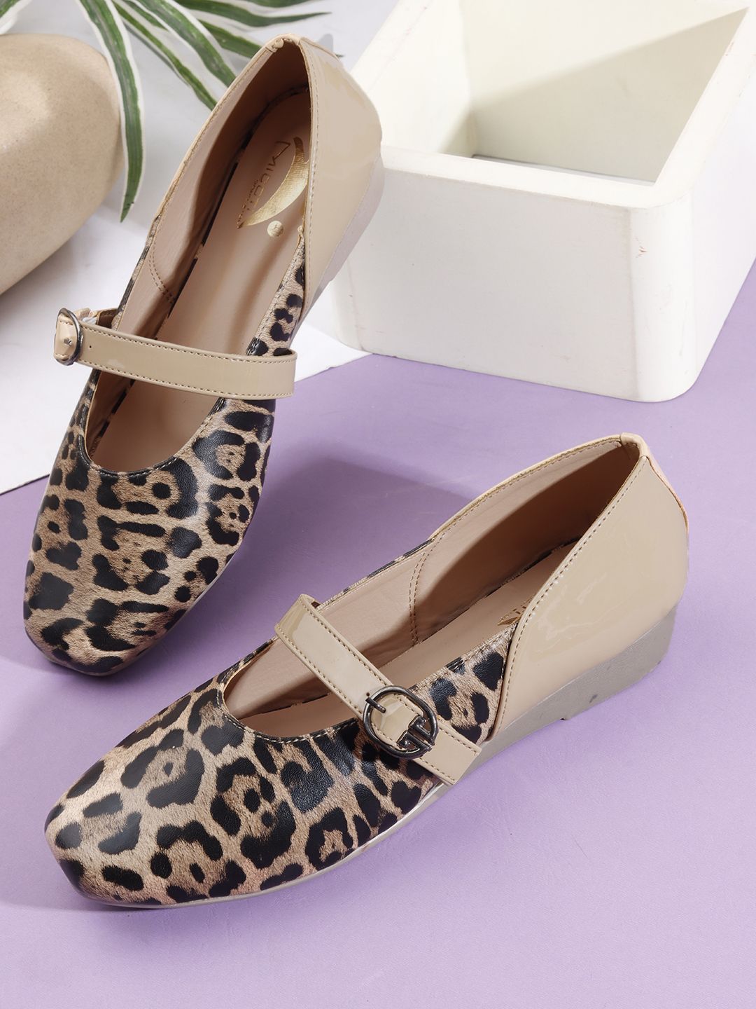 Women Bellies Sandal-image-33