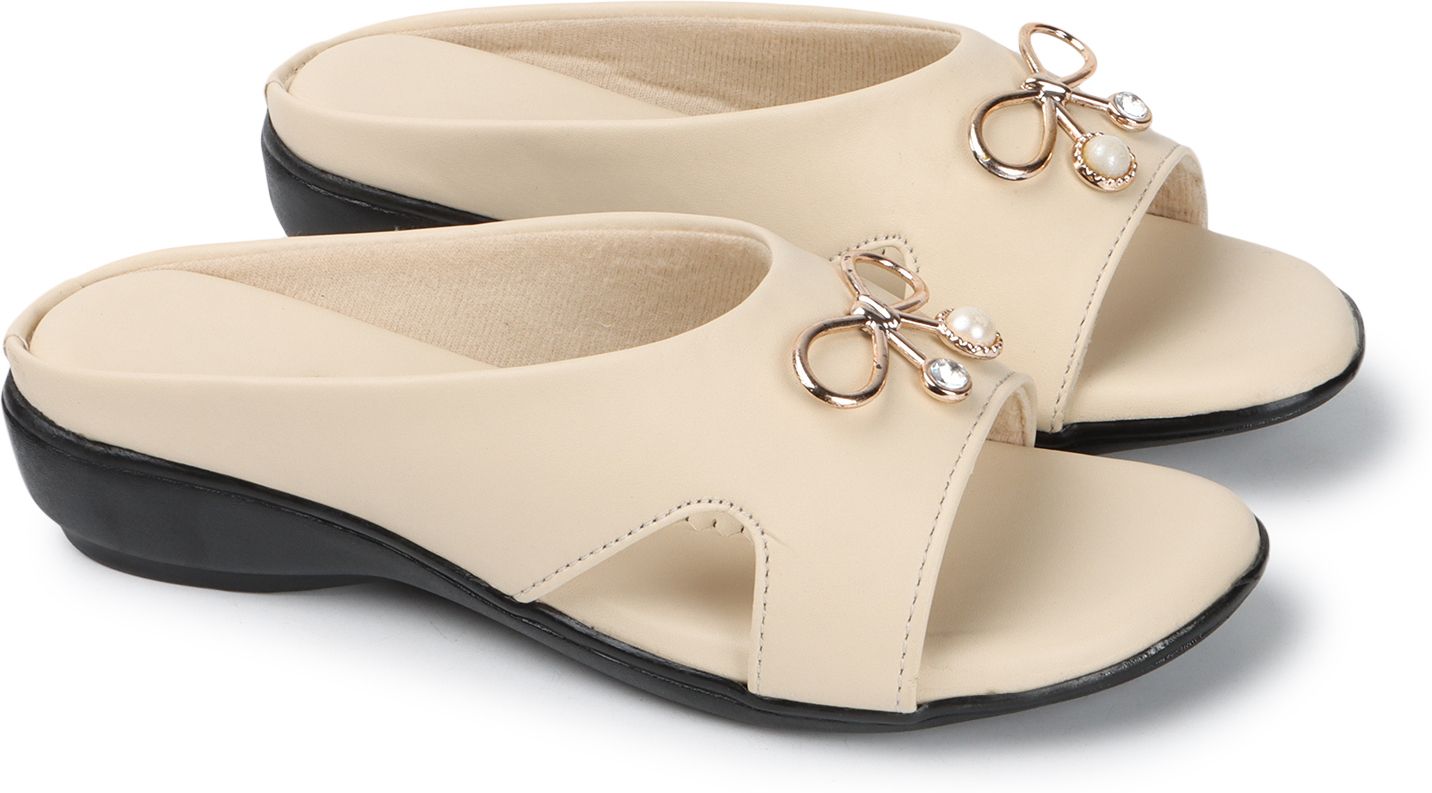 arker Women Wedges Sandal-picture-17
