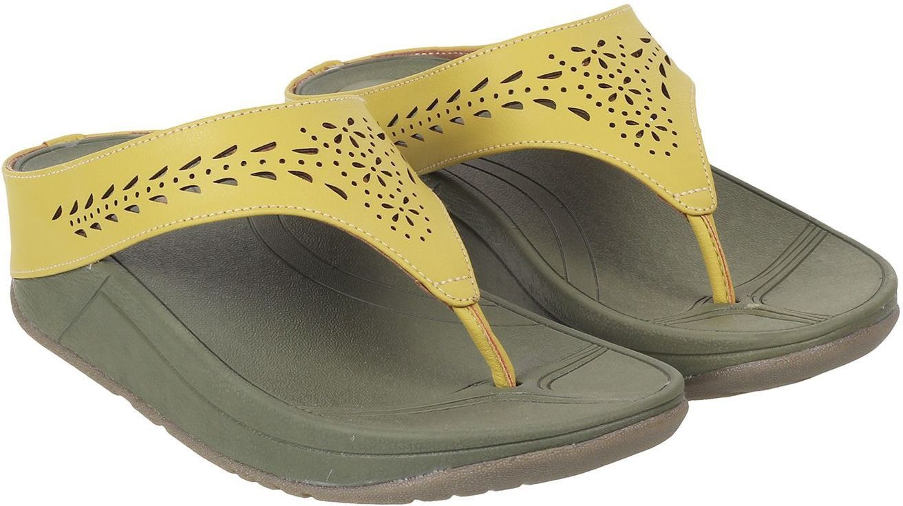 mochi Women Wedges Sandal-picture-24
