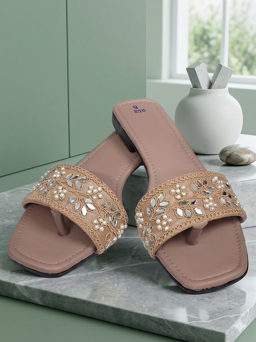 Women Flats Sandal-image-44