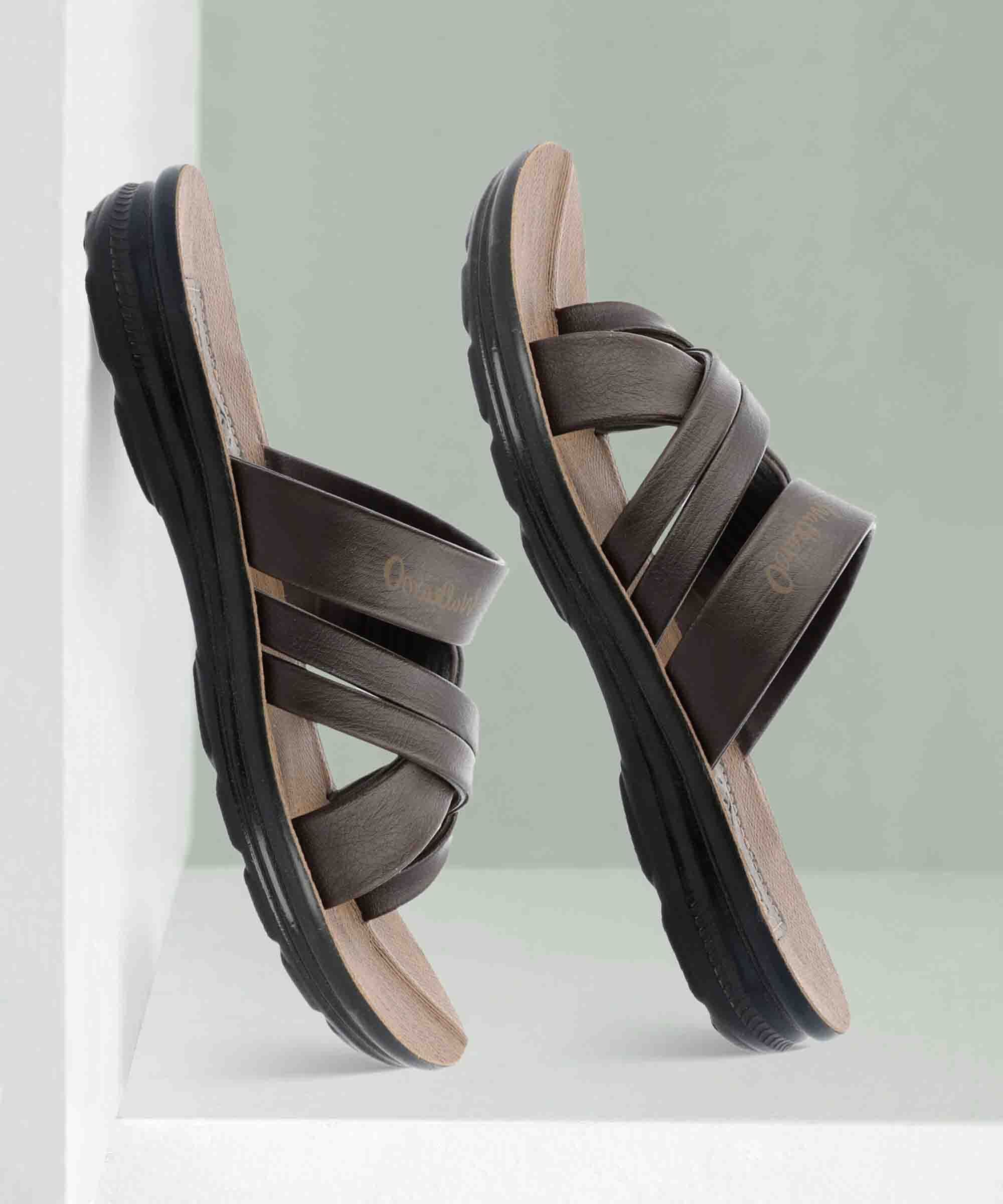walkaroo Men Sandal-picture-15