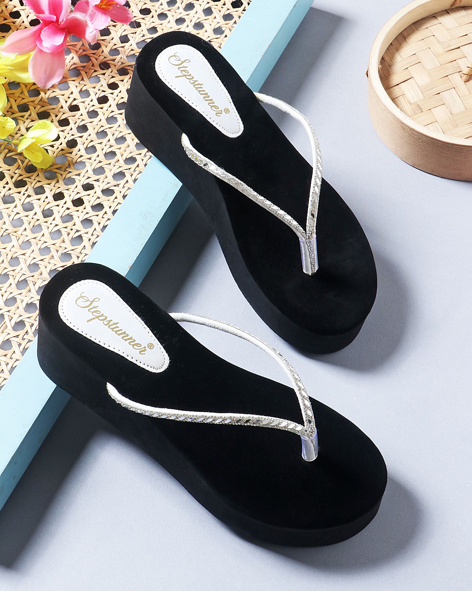 step stunner Women Flip Flops-picture-37