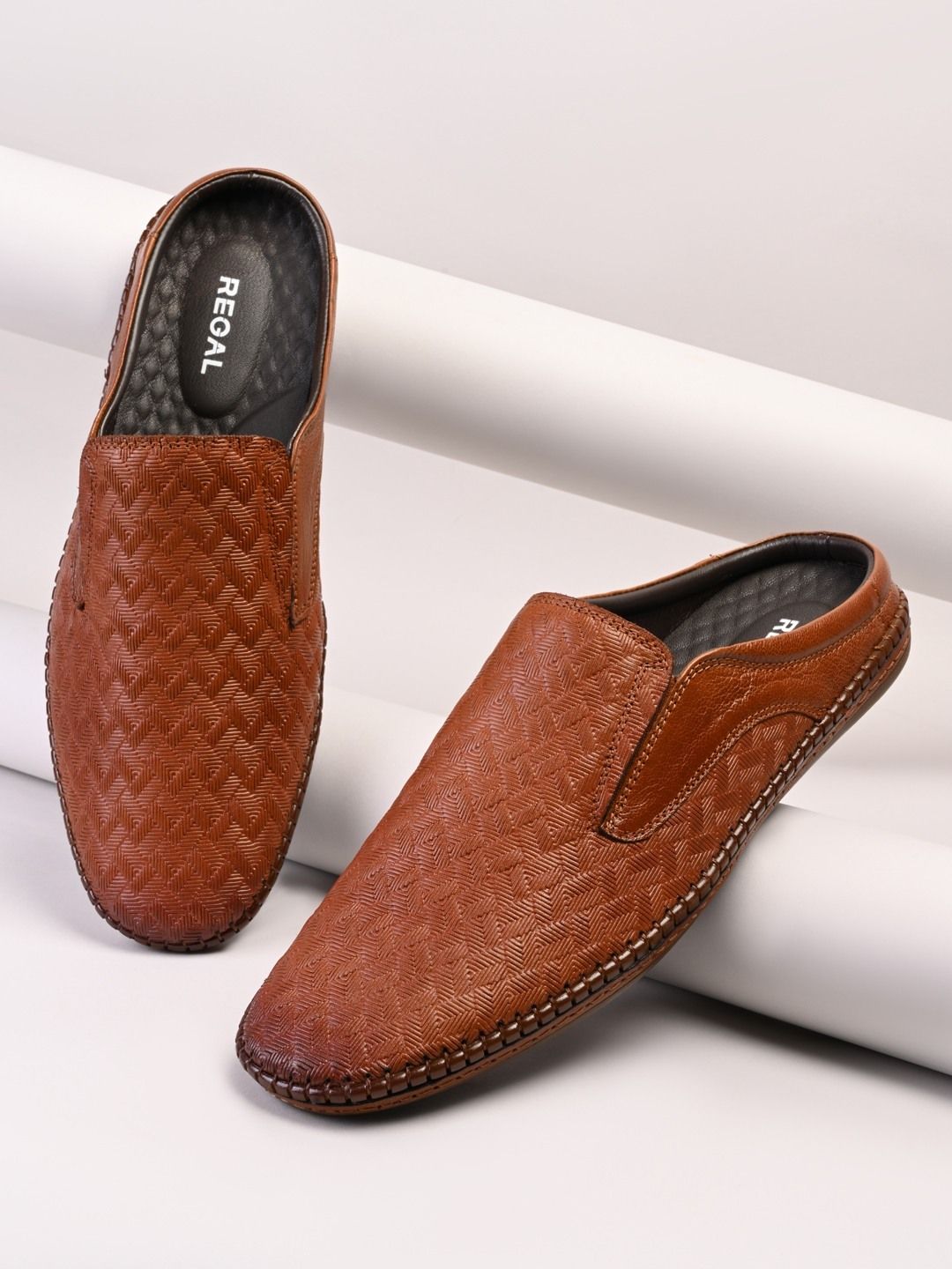 Regal Tan Mens Textured Leather Mules Ethnic Mule For Men-image-14