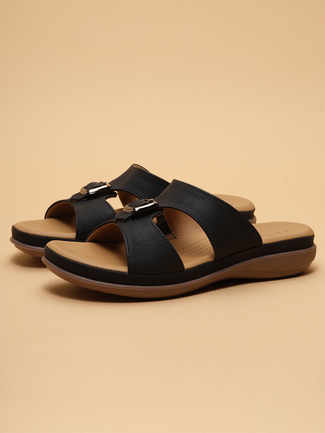 eridani Women Flats Sandal-picture-32