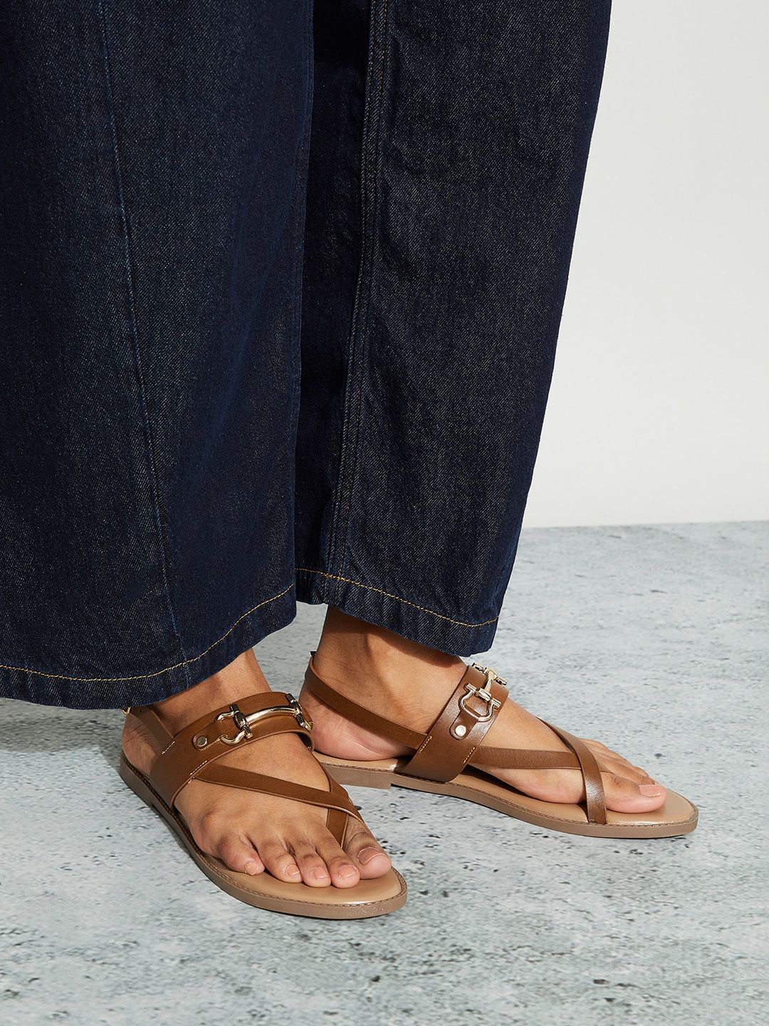 code by lifestyle Women Flats Sandal-picture-10