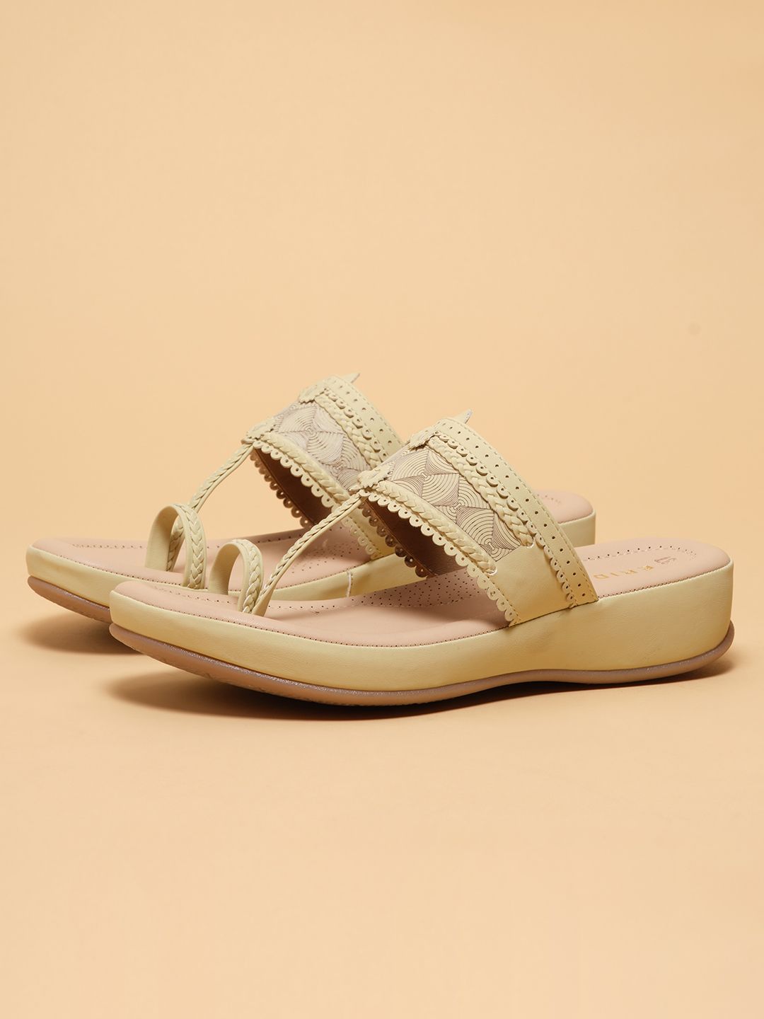 eridani Women Flats Sandal-picture-29