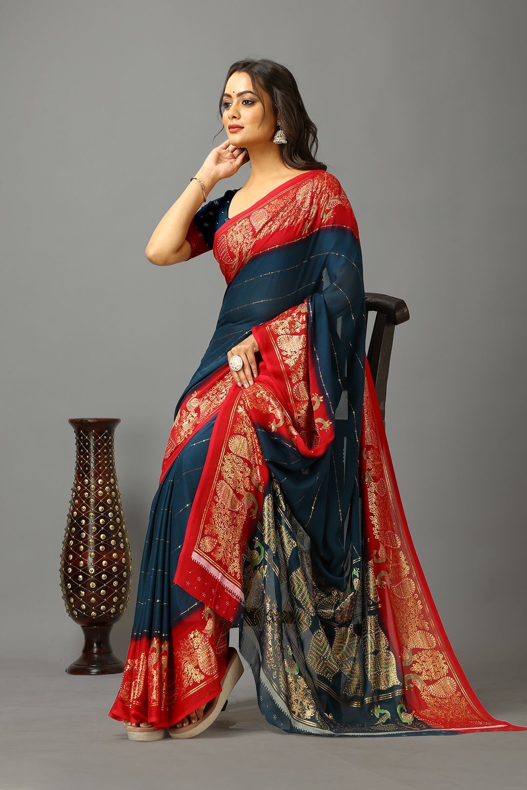 houseofcommon Embroidered Bollywood Silk Blend Saree-picture-20