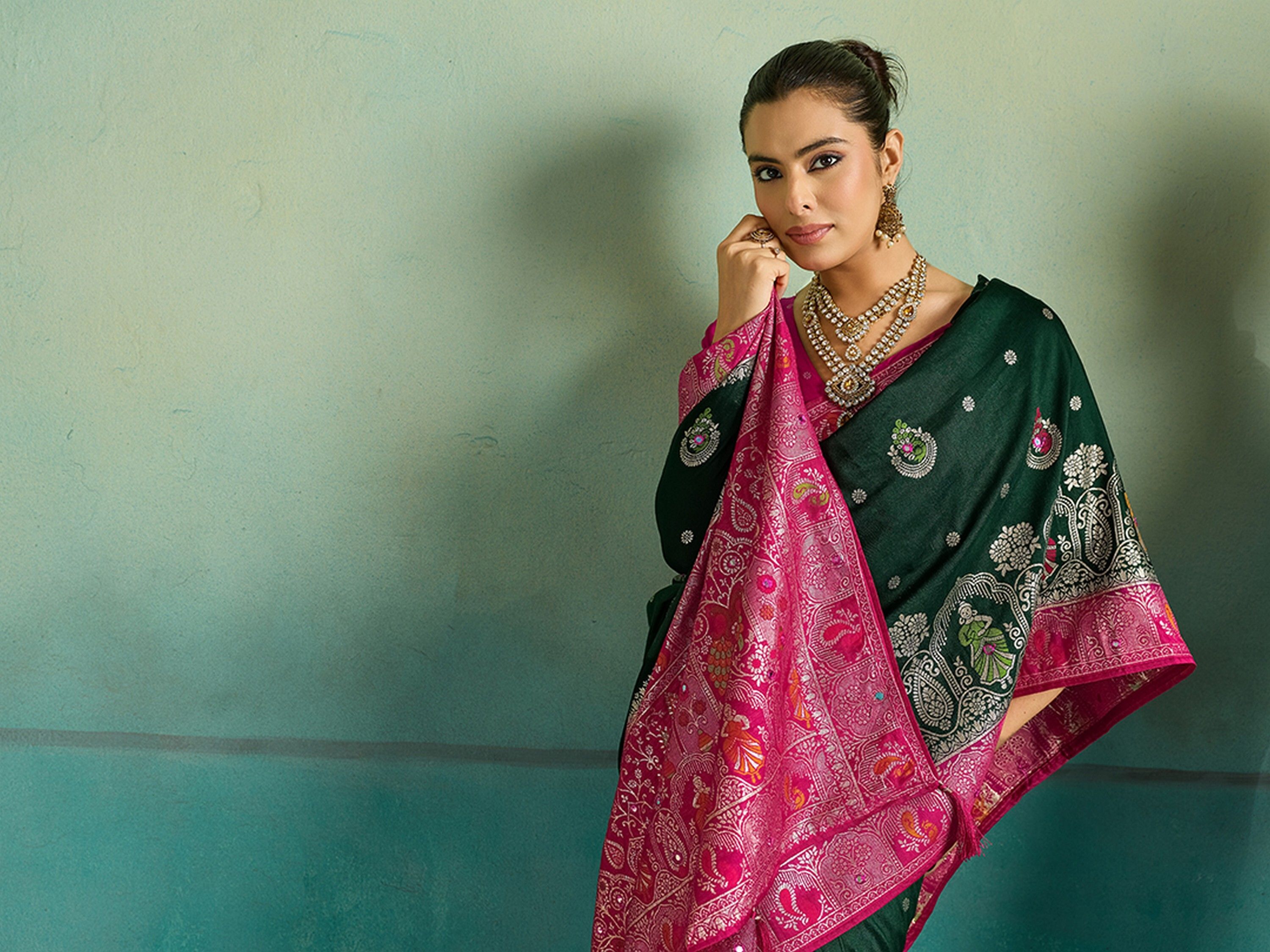 Woven Bollywood Silk Blend Saree-image-6