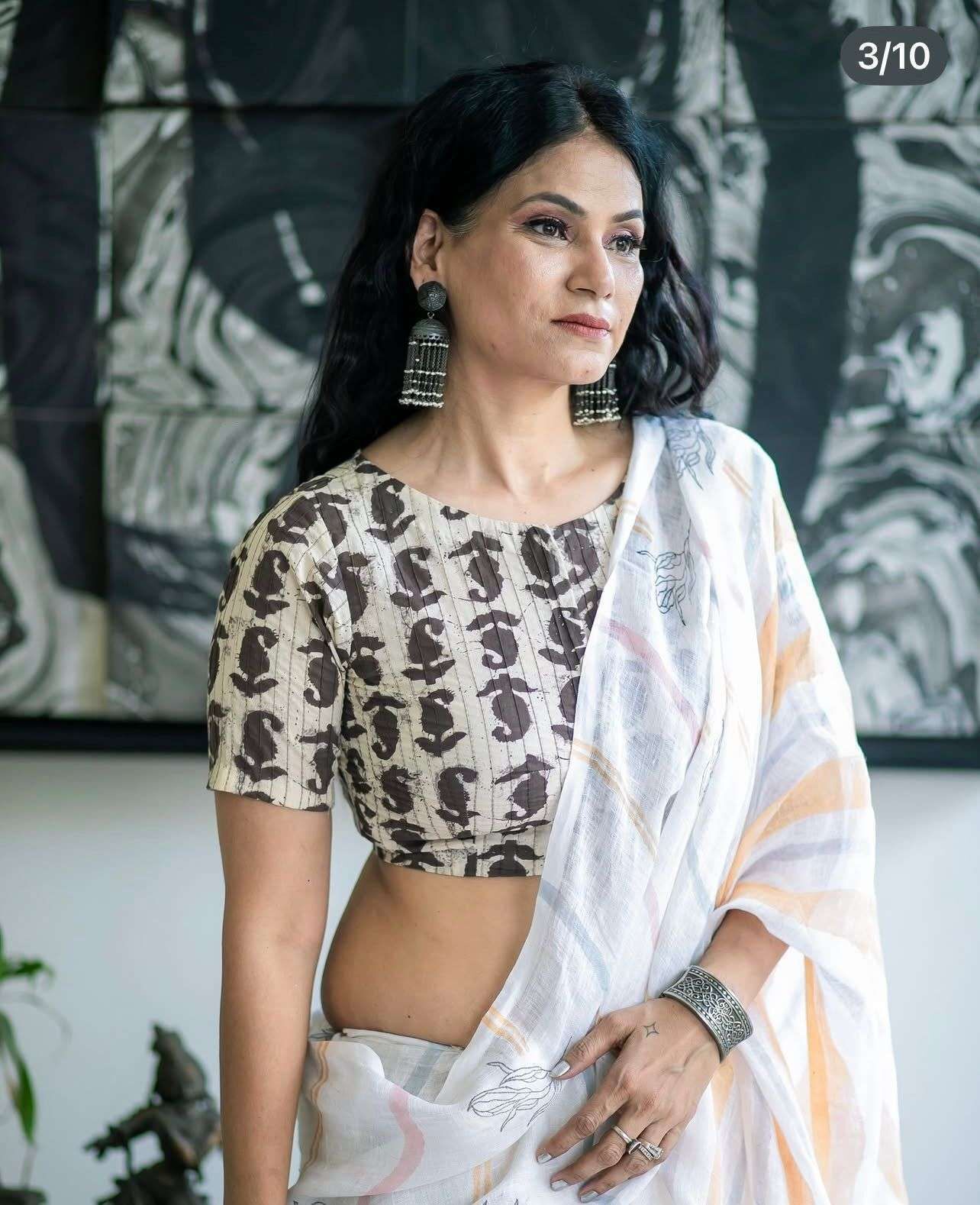 jishaa Floral Print Bollywood Linen Saree-picture-48